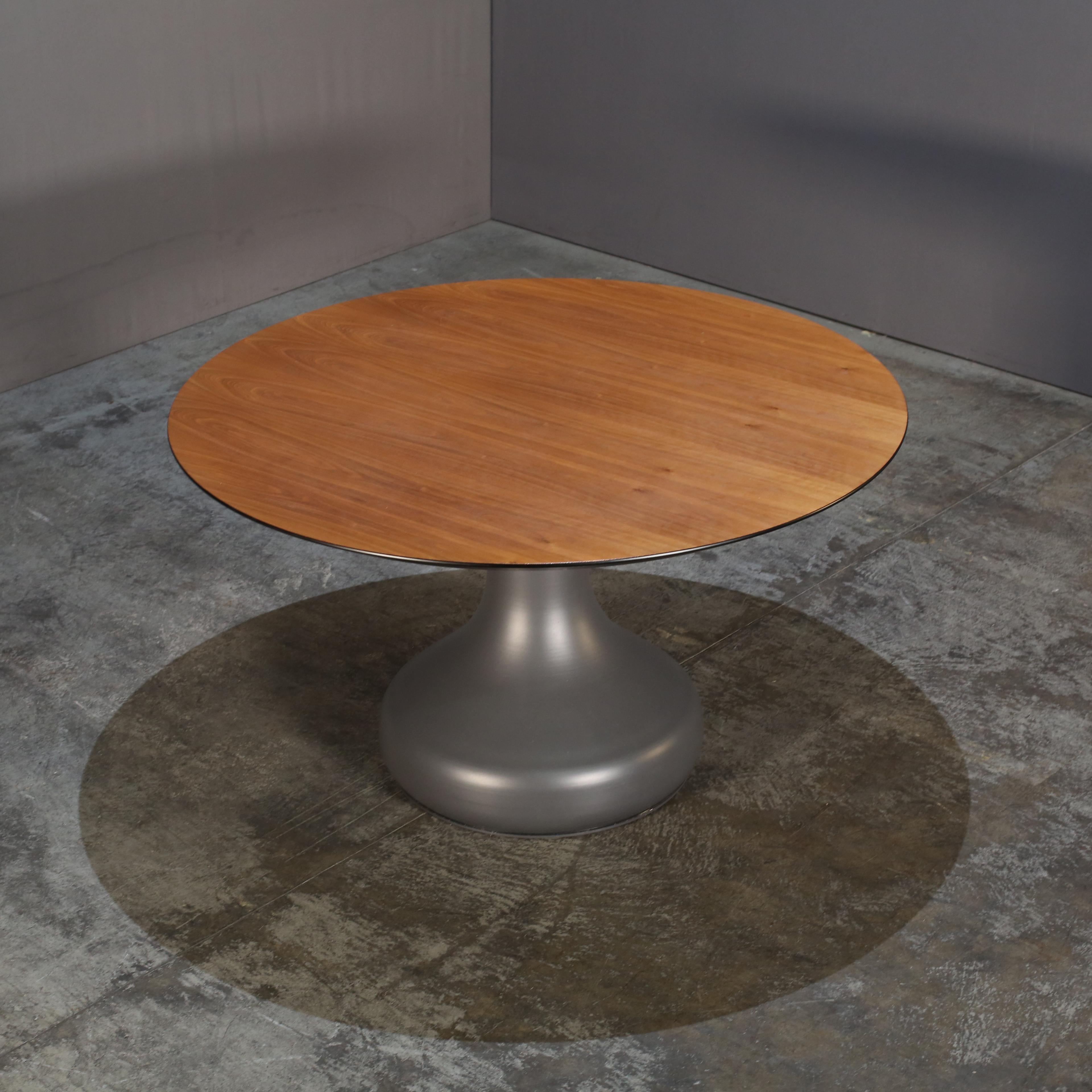 XXIe siècle et contemporain Cattelan Italia Table de salle à manger Bora Bora par Giorgio Cattelan en vente