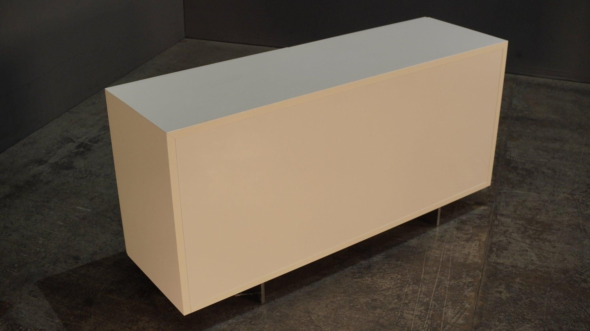 Moderne Enfilade de bateau Cattelan Italia par Andrea Lucatello en vente