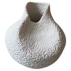 Catua Handmade Modern Ceramic Vase by Airedelsur 