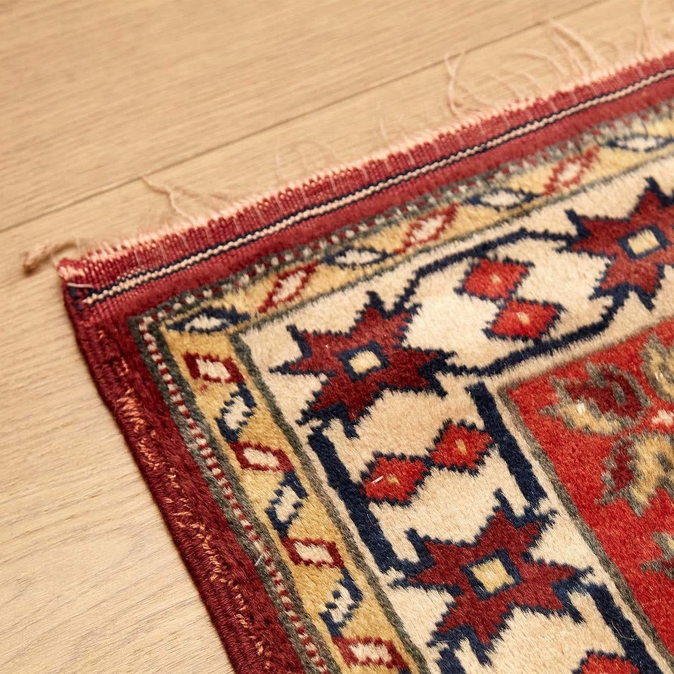 Caucas Armenia Leshghi Antic Wool Rug For Sale 5