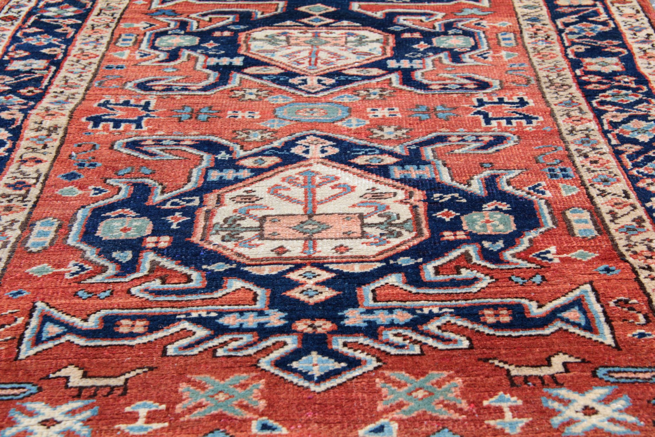 Kaukasischer Teppich Handgefertigt Antike Teppiche Traditioneller rostfarbener Kazak Teppich im Zustand „Hervorragend“ im Angebot in Hampshire, GB