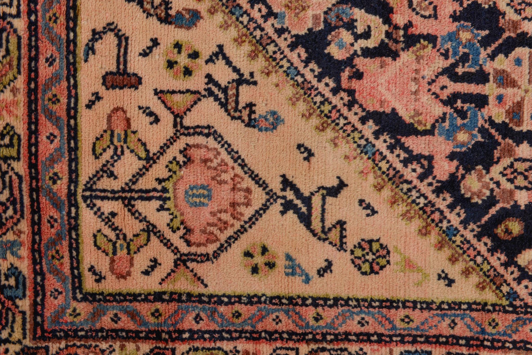 Kaukasischer Garebagh-Teppich oder Teppich im Angebot 1