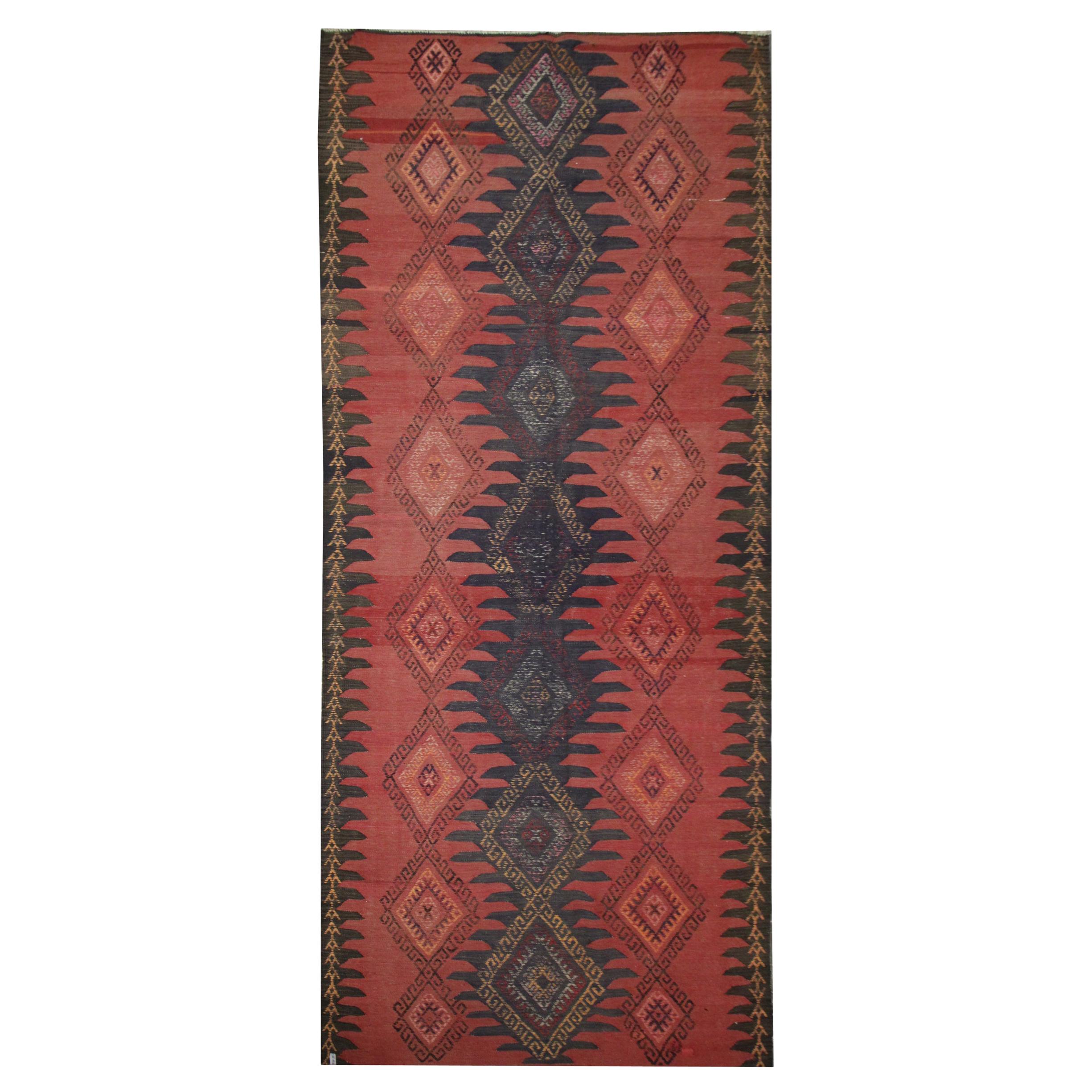 Tapis Kilim caucasien, tapis de couloir en laine rouge et bleu fait à la main