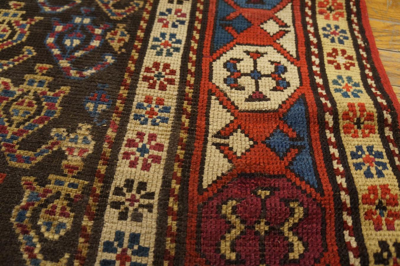 Tapis Moghan du début du 20ème siècle ( 3' x 9'6
