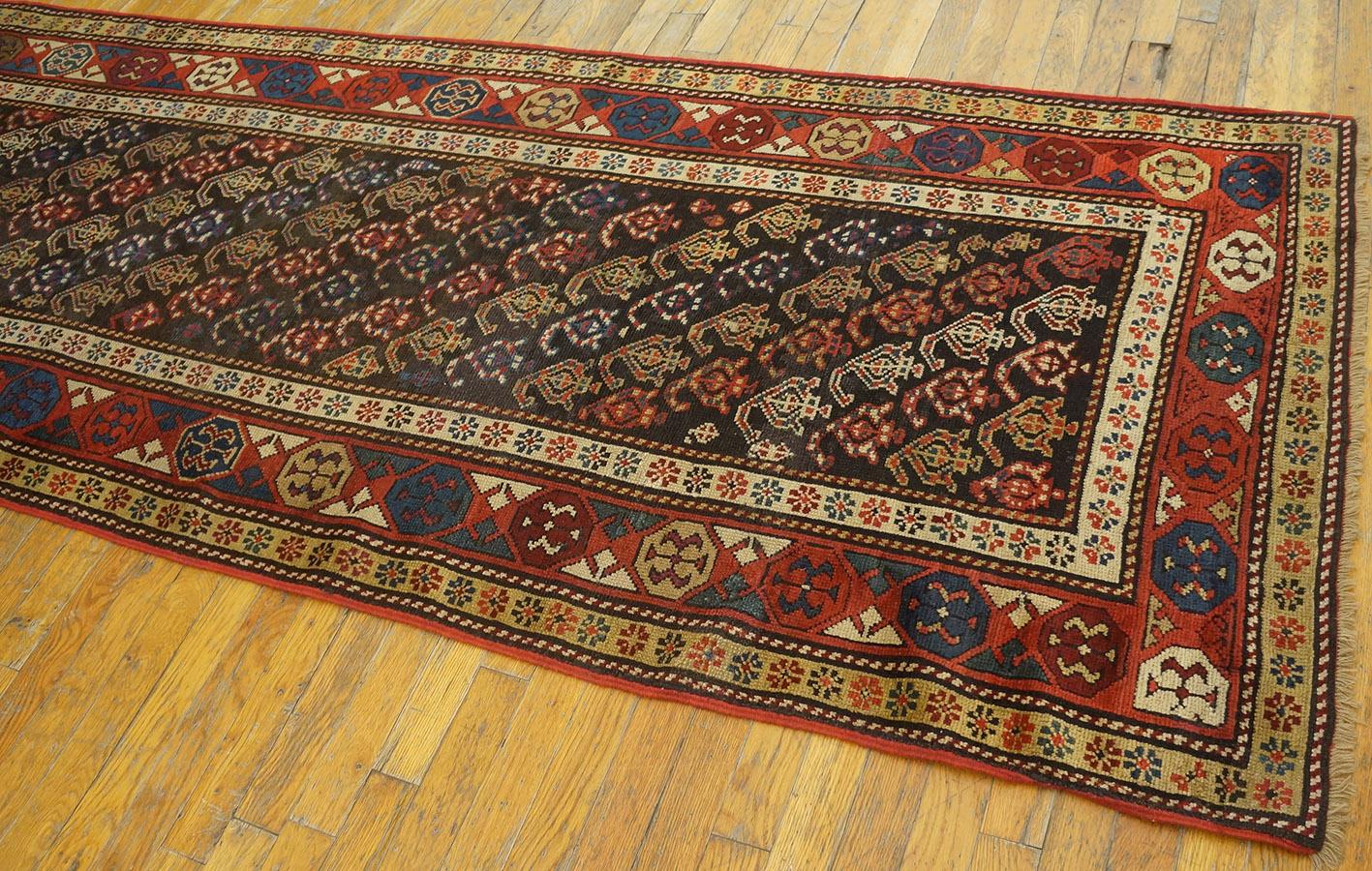 Noué à la main Tapis Moghan du début du 20ème siècle ( 3' x 9'6
