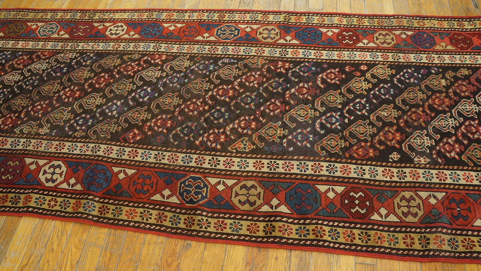 Tapis Moghan du début du 20ème siècle ( 3' x 9'6