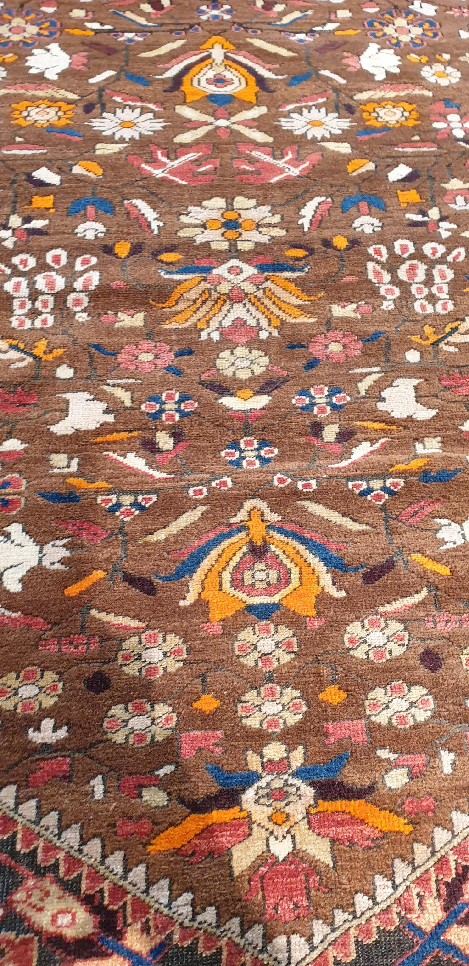 Hand-Knotted 732 - Caucasian Rug, 20th Century For Sale