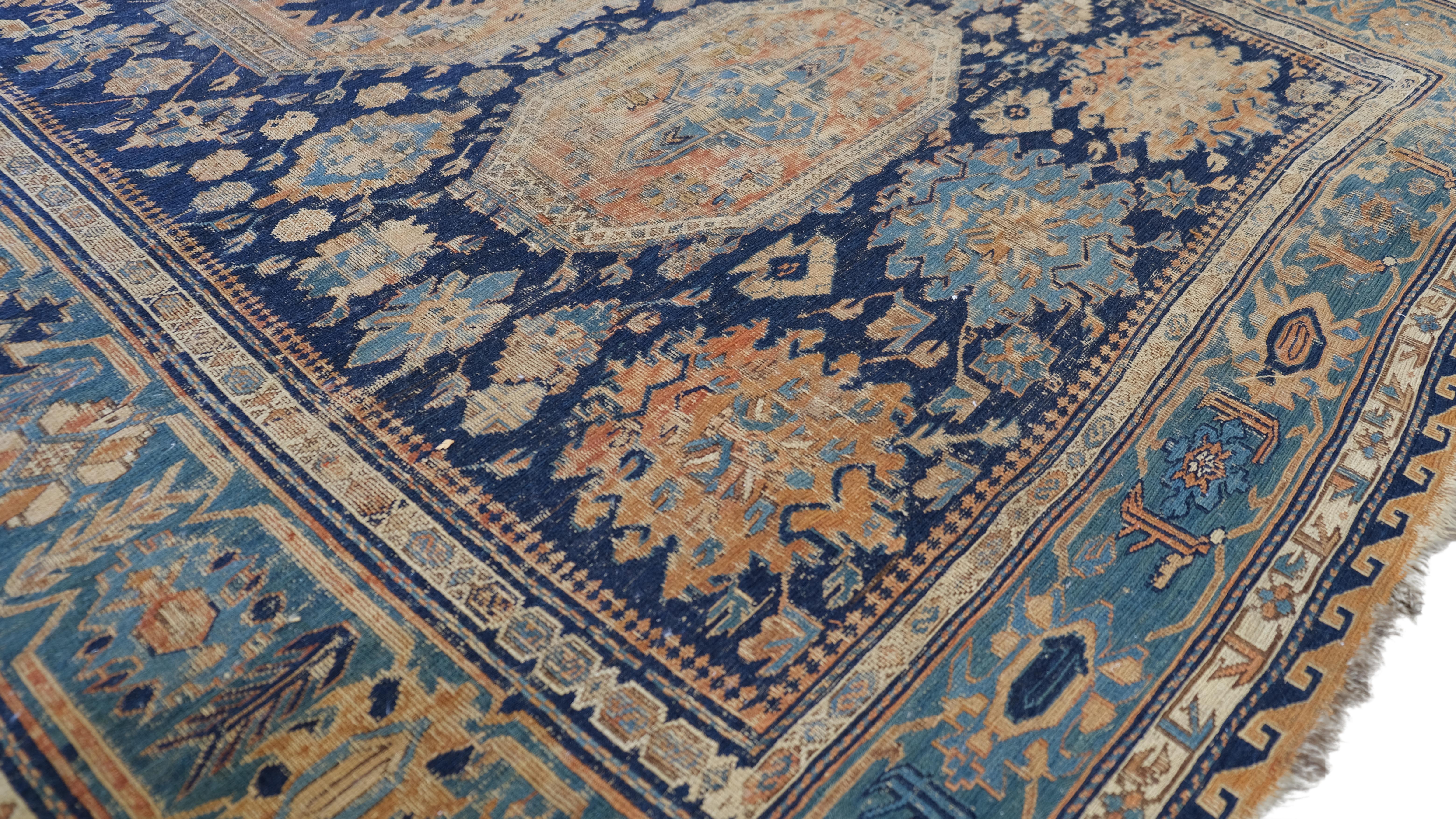 Kaukasischer Seychour Kuba Blauer geometrischer Wollteppich 5'11''x7'4'' (Persisch) im Angebot