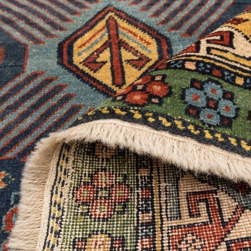 Caucasus Wool Rug. Shirvan Design. 1.26 x 1.92 m For Sale 5