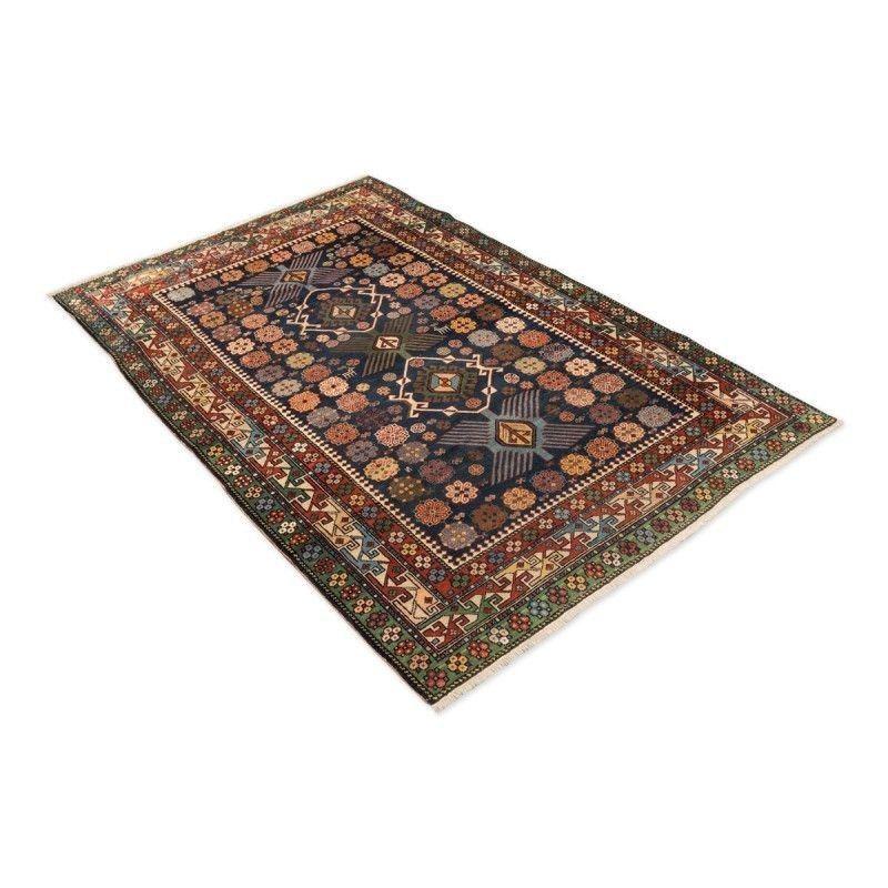 Hand-Knotted Caucasus Wool Rug. Shirvan Design. 1.26 x 1.92 m For Sale
