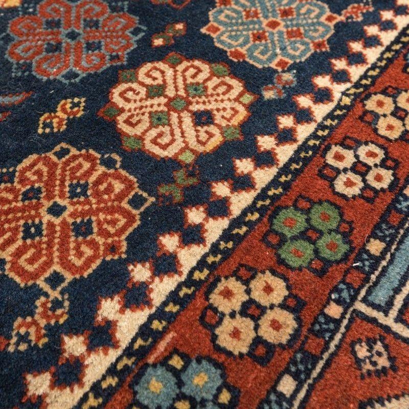 Caucasus Wool Rug. Shirvan Design. 1.26 x 1.92 m For Sale 3