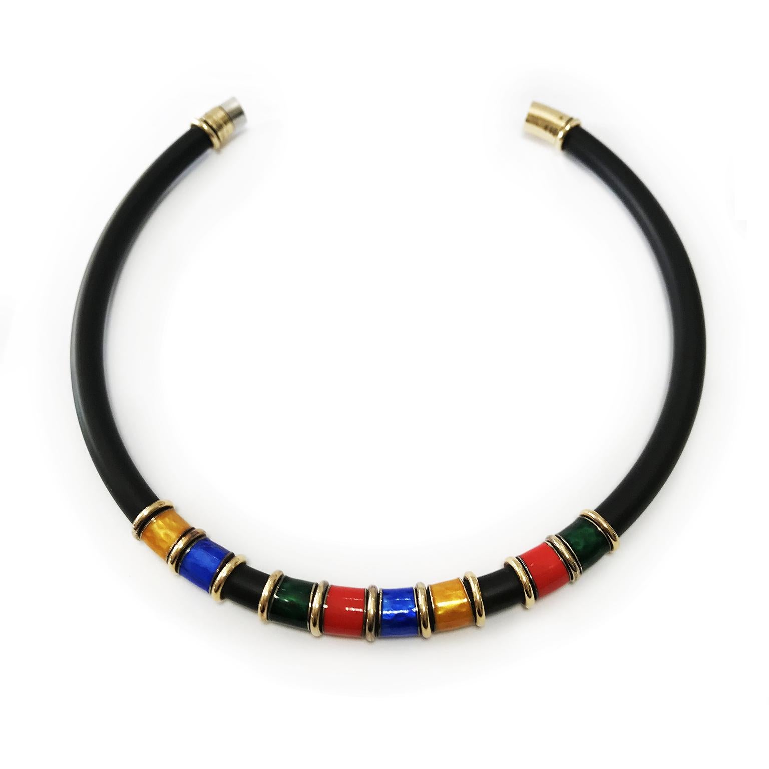 Halskette von Gucciù aus 18 Karat Gelbgold, emailliert für Damen oder Herren