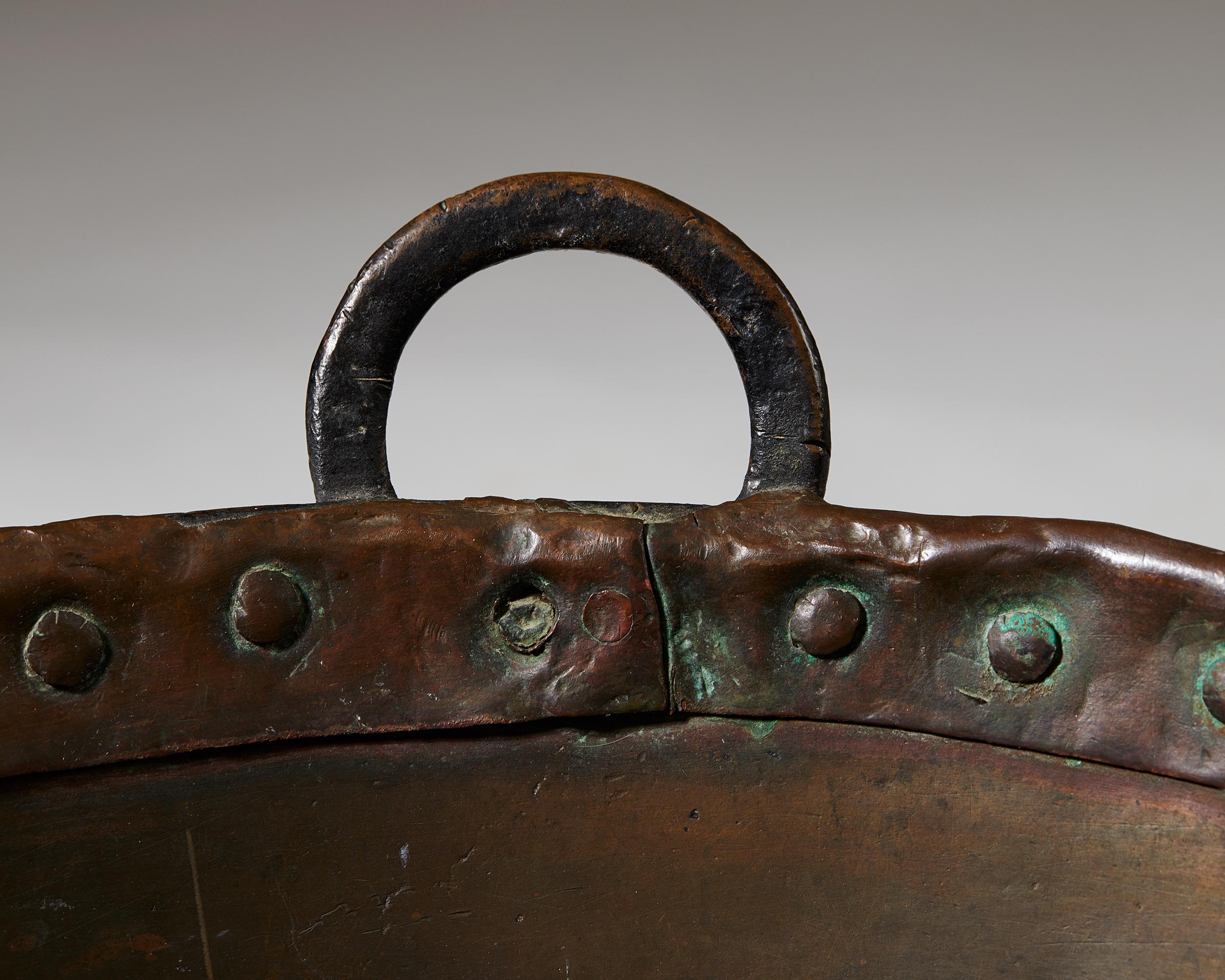 Copper cauldron, anonymous, Sweden, 1880s In Good Condition For Sale In Stockholm, SE