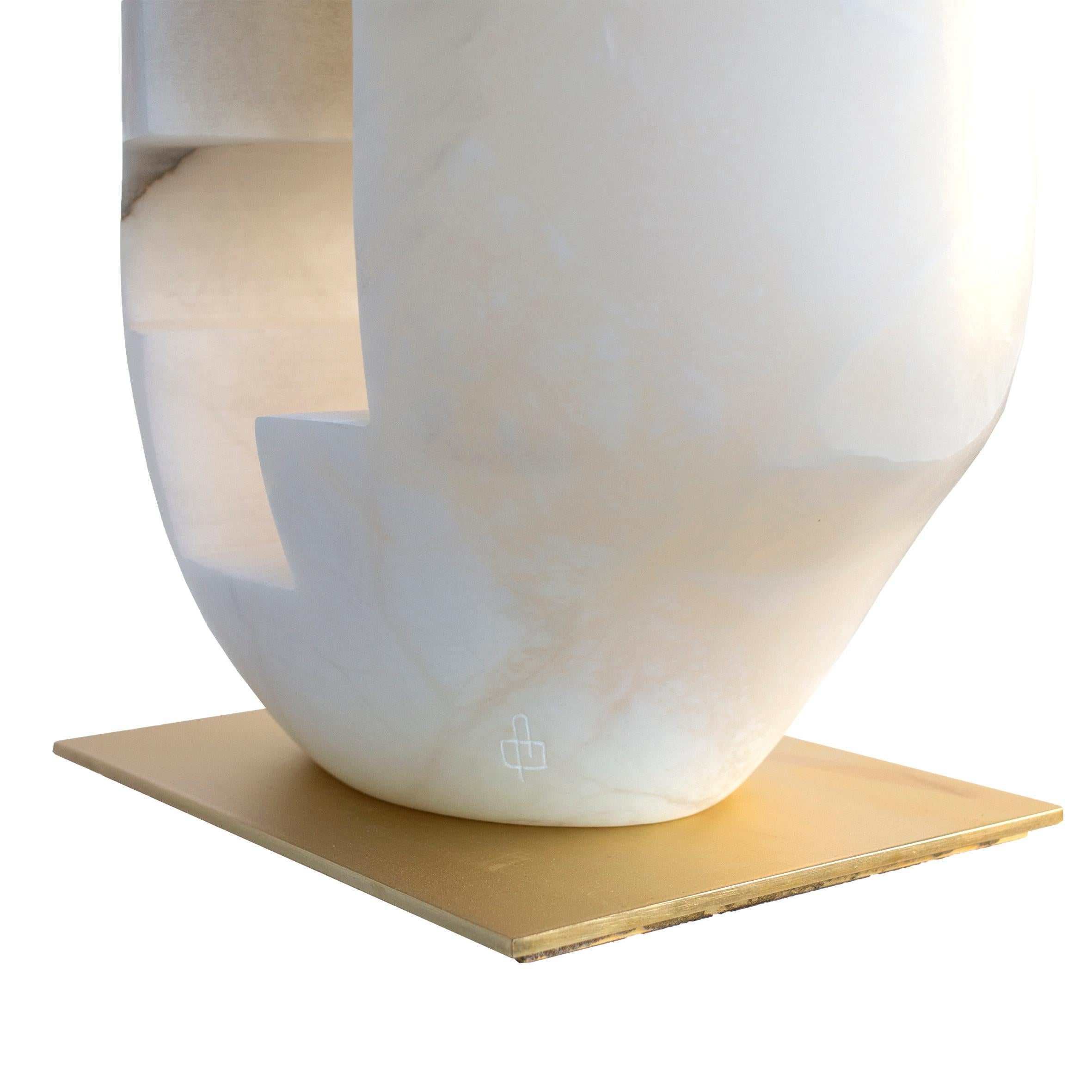 Cautiva Sculpture by Borja Barrajón
Dimensions: D 17 x W 24 x H 44 cm.
Materials: White alabaster.

Borja Barrajón Acedo (Madrid, 1985) began his training as a sculptor at the Faculty of Fine Arts in Madrid in 2006. His passion for stone as an
