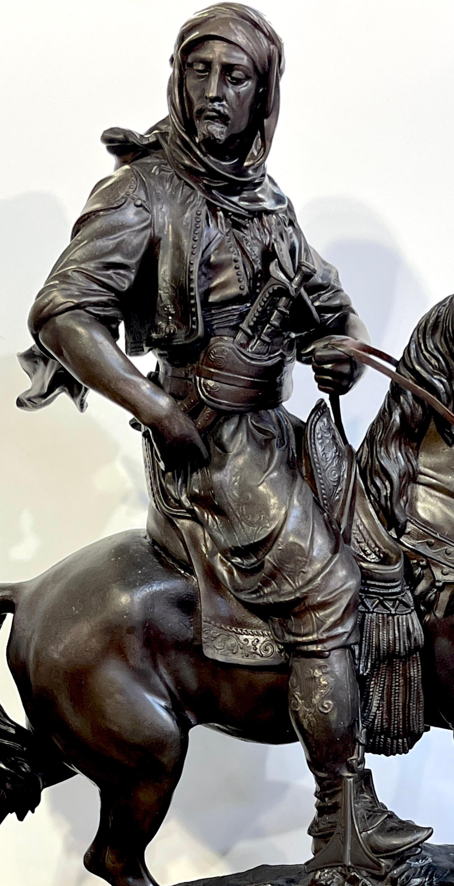 Français Cavalier Arabe  (Arab Huntsman on Horseback) d'après Alfred Barye  en vente