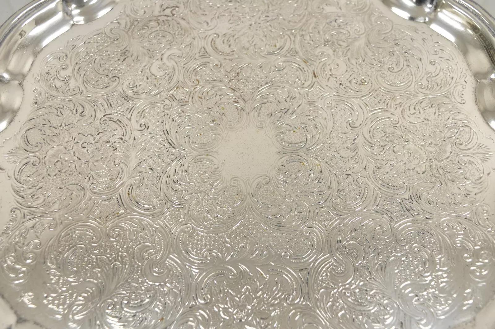 Cavalier England Victorian Silver Plated Scalloped Serving Platter Tray In Good Condition For Sale In Philadelphia, PA