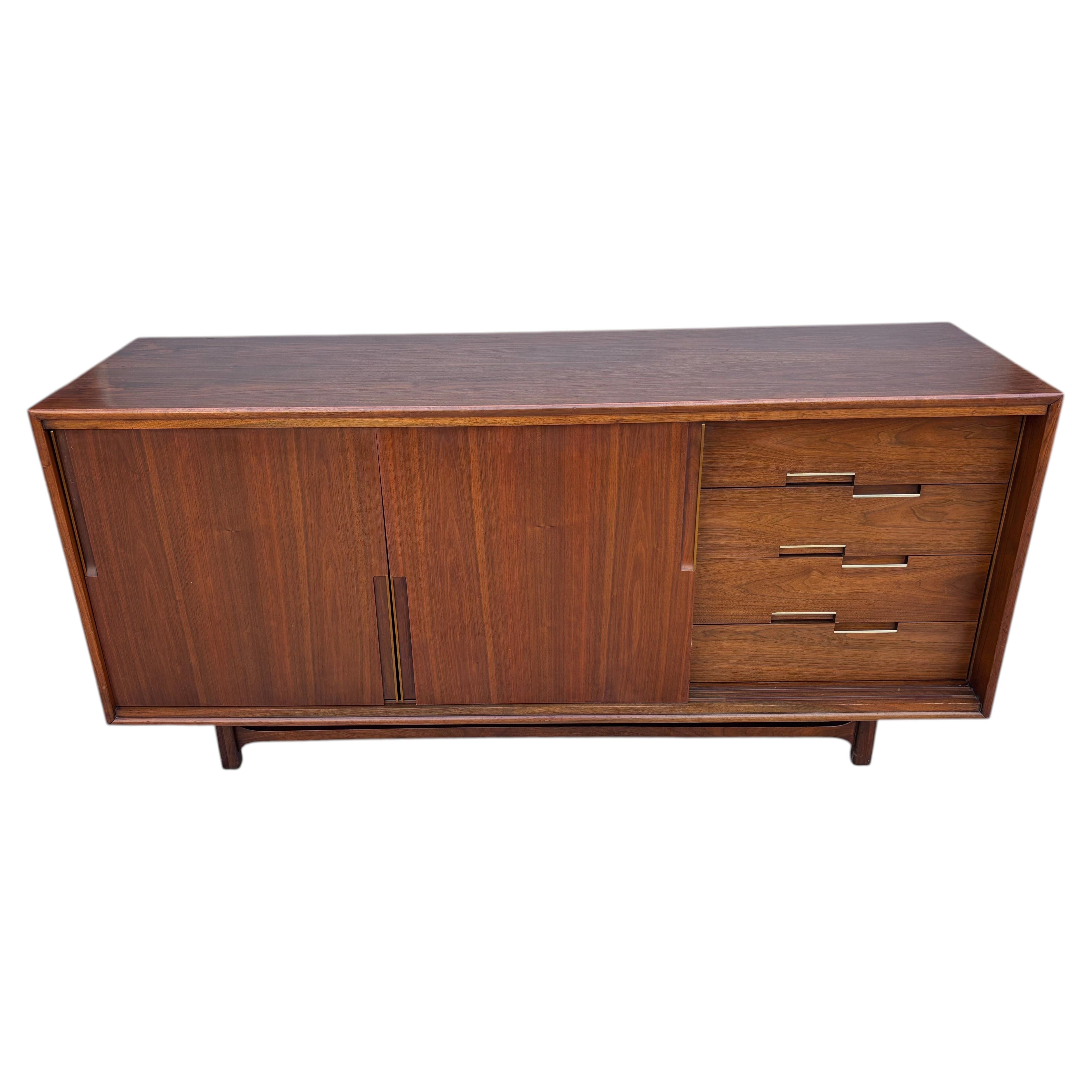 Commode basse de style Cavalier / Crédence en vente