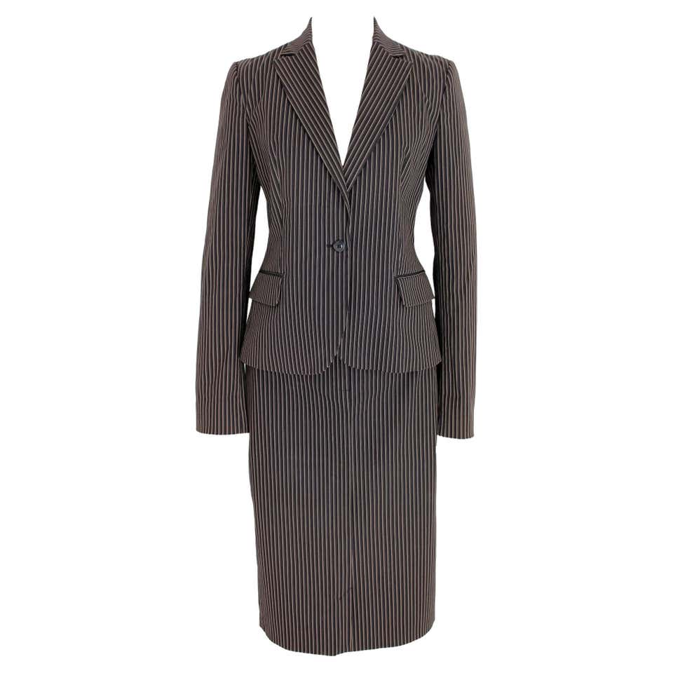 Mark and Syrie 1985 Queen Elizabeth Linen Pantsuit at 1stDibs