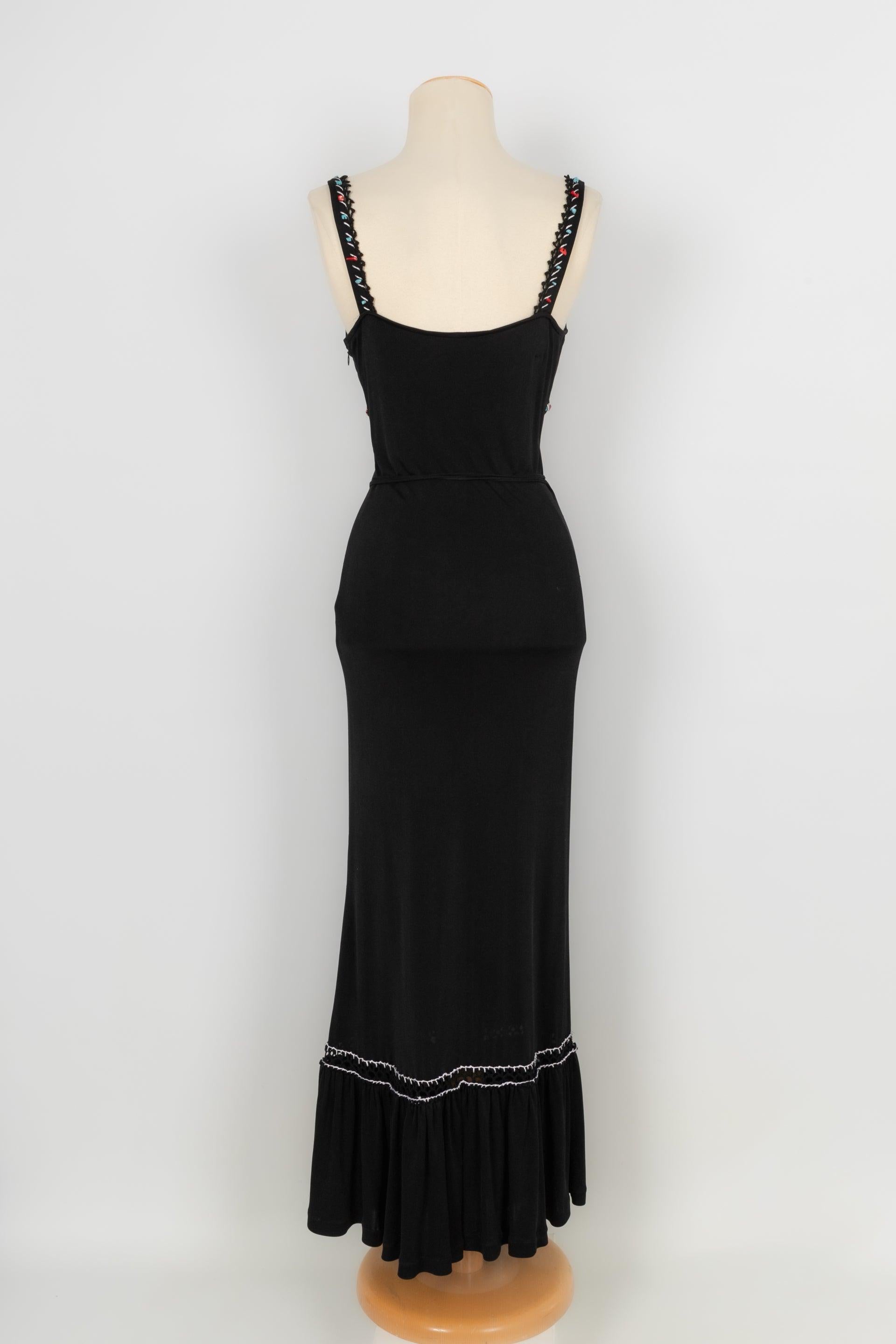 Cavalli  - (Made in Italy) Black jersey long dress embroidered with yarns and pearls. Size 36FR.

Additional information:
Condition: Very good condition
Dimensions: Chest: 34 cm - Length: 150 cm

Seller Reference: VR278
