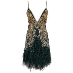 Vestido Cavalli de seda verde bordado con perlas y plumas