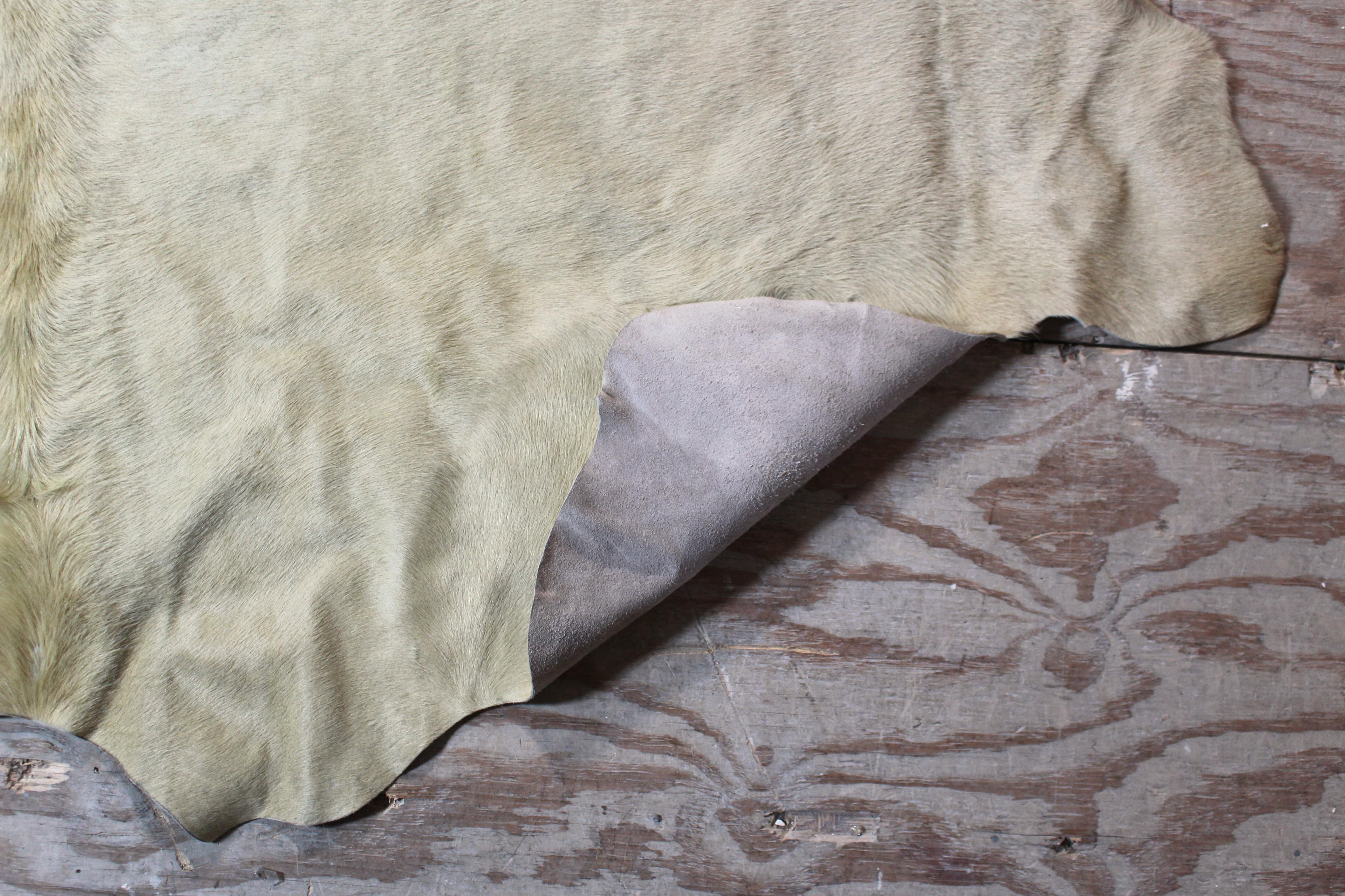 Vacchetta Tappeto Cavallini in pelle bovina in vendita