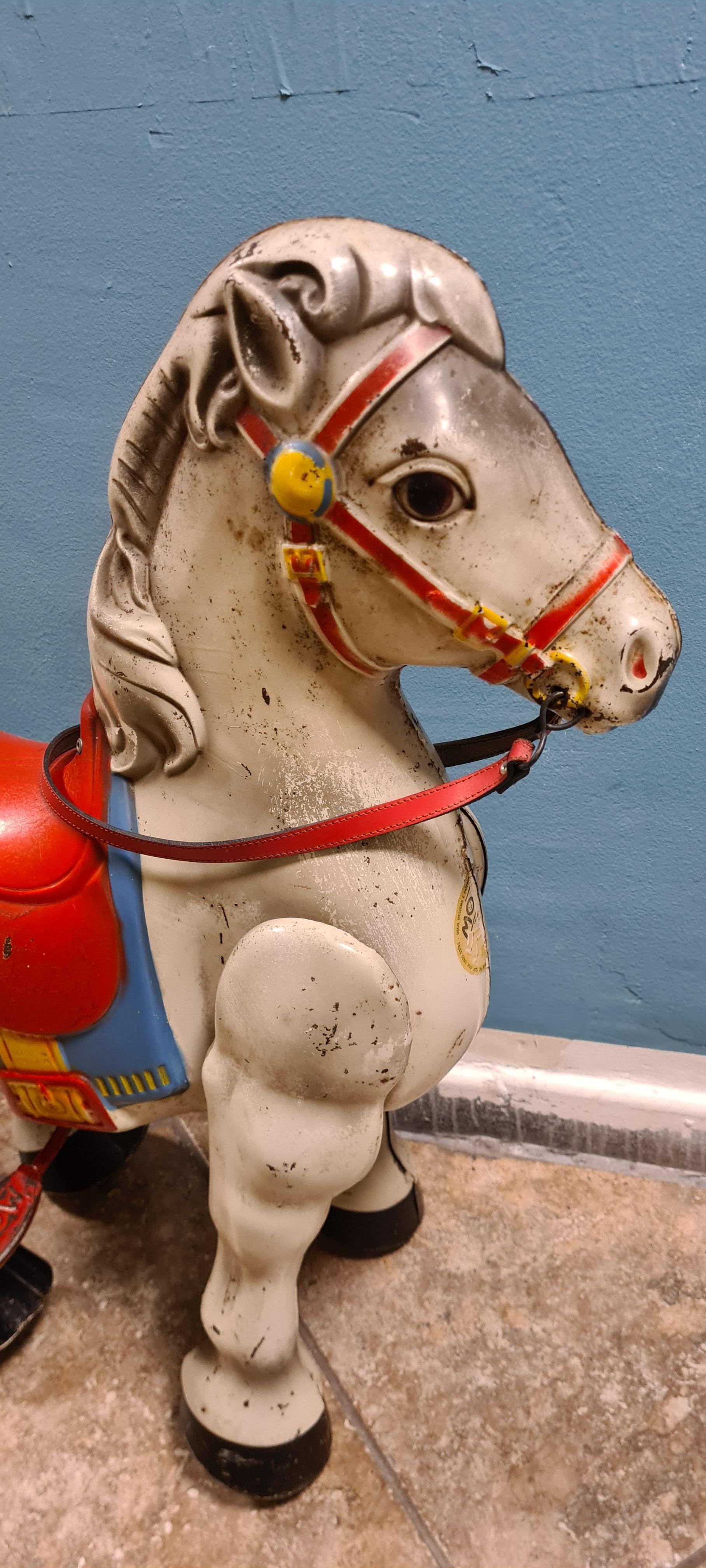 Cavallino a pressione inglese degli anni 50' For Sale 3