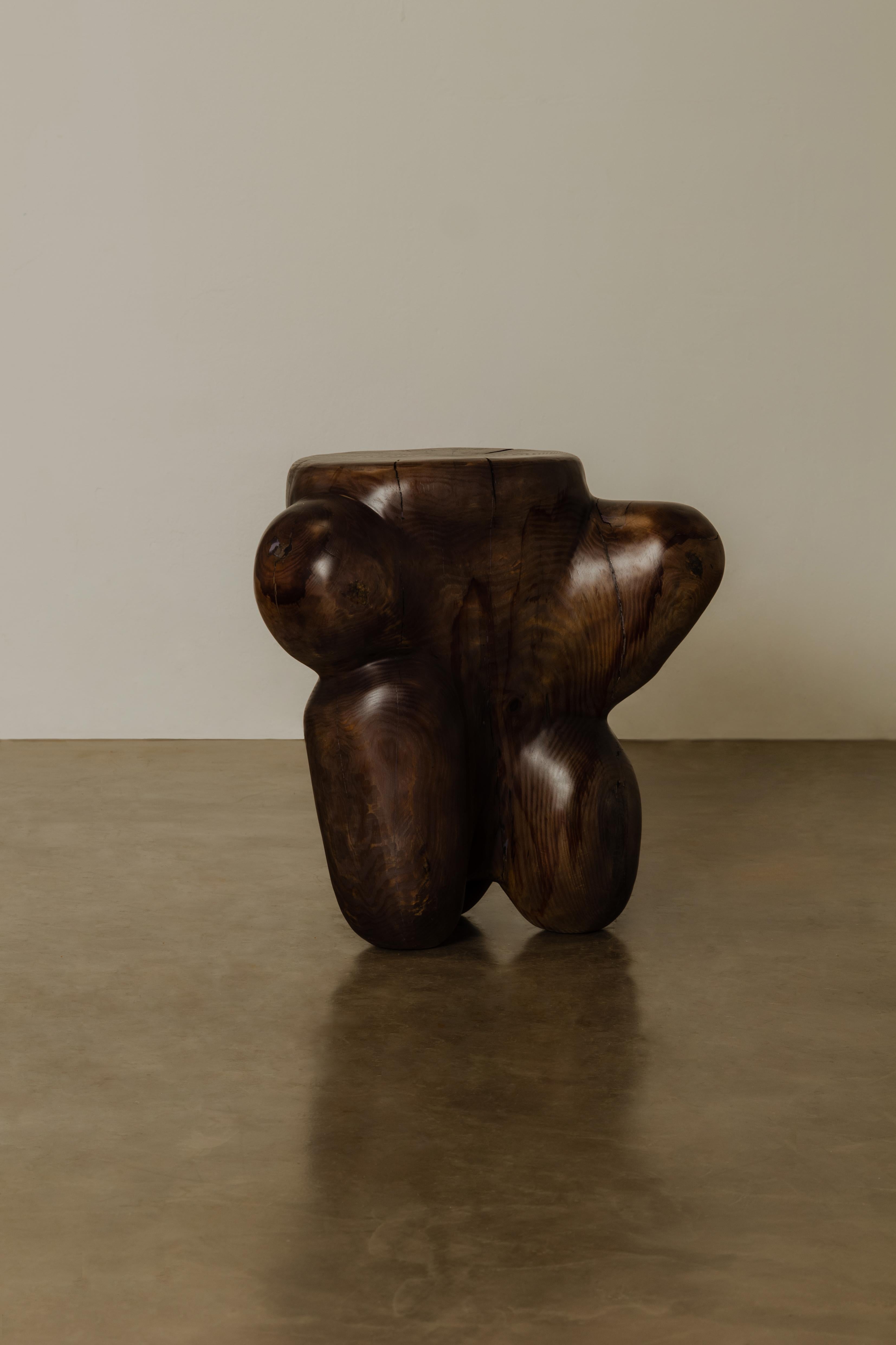 Cavas Side Table by Pedro Ávila In New Condition For Sale In São Paulo, BR