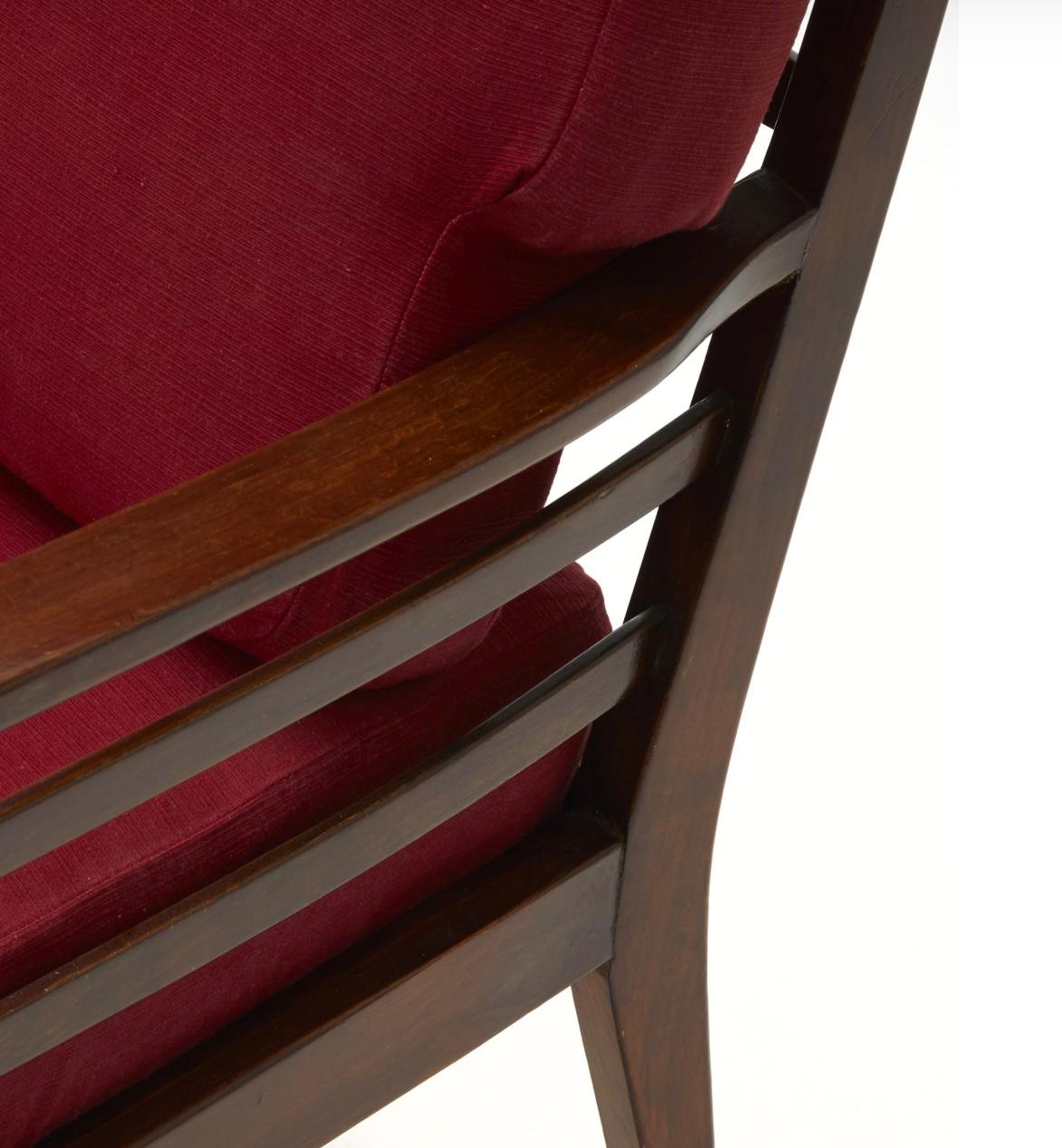 Paire de fauteuils Cavatorta en tissu rembourré de bois, 1950, Italie Bon état - En vente à Milano, IT