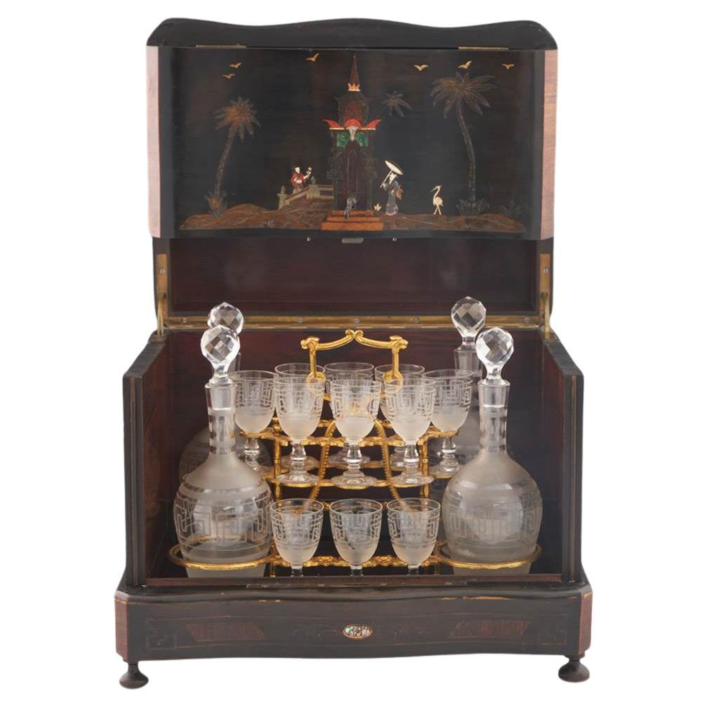 Cave a Liqueur with Chinoiserie Inlay Late 19th Century For Sale