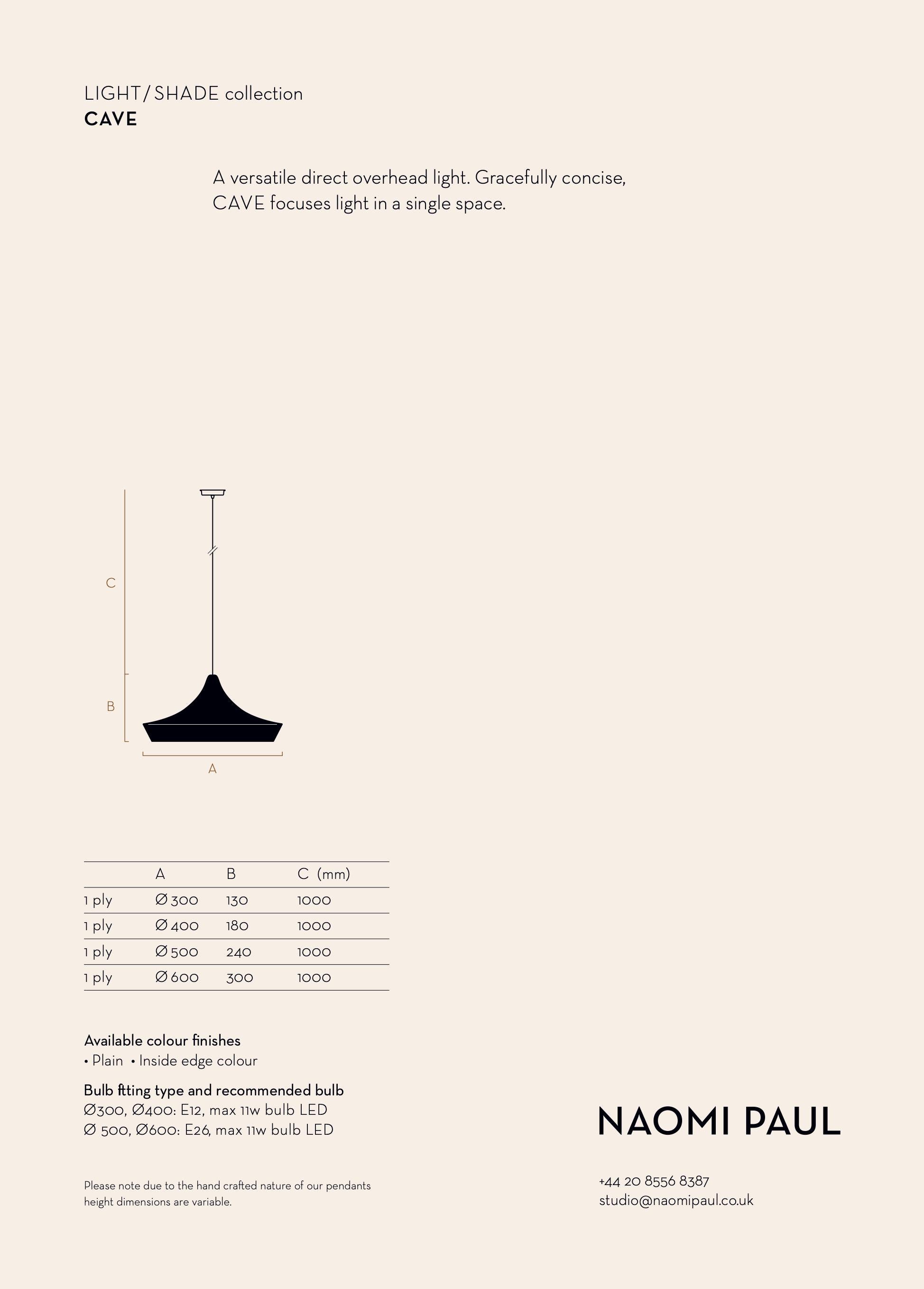 Laiton Lampe pendante CAVE Ø50cm/ 9.7in, Crochetée à la main en 100% coton égyptien en vente