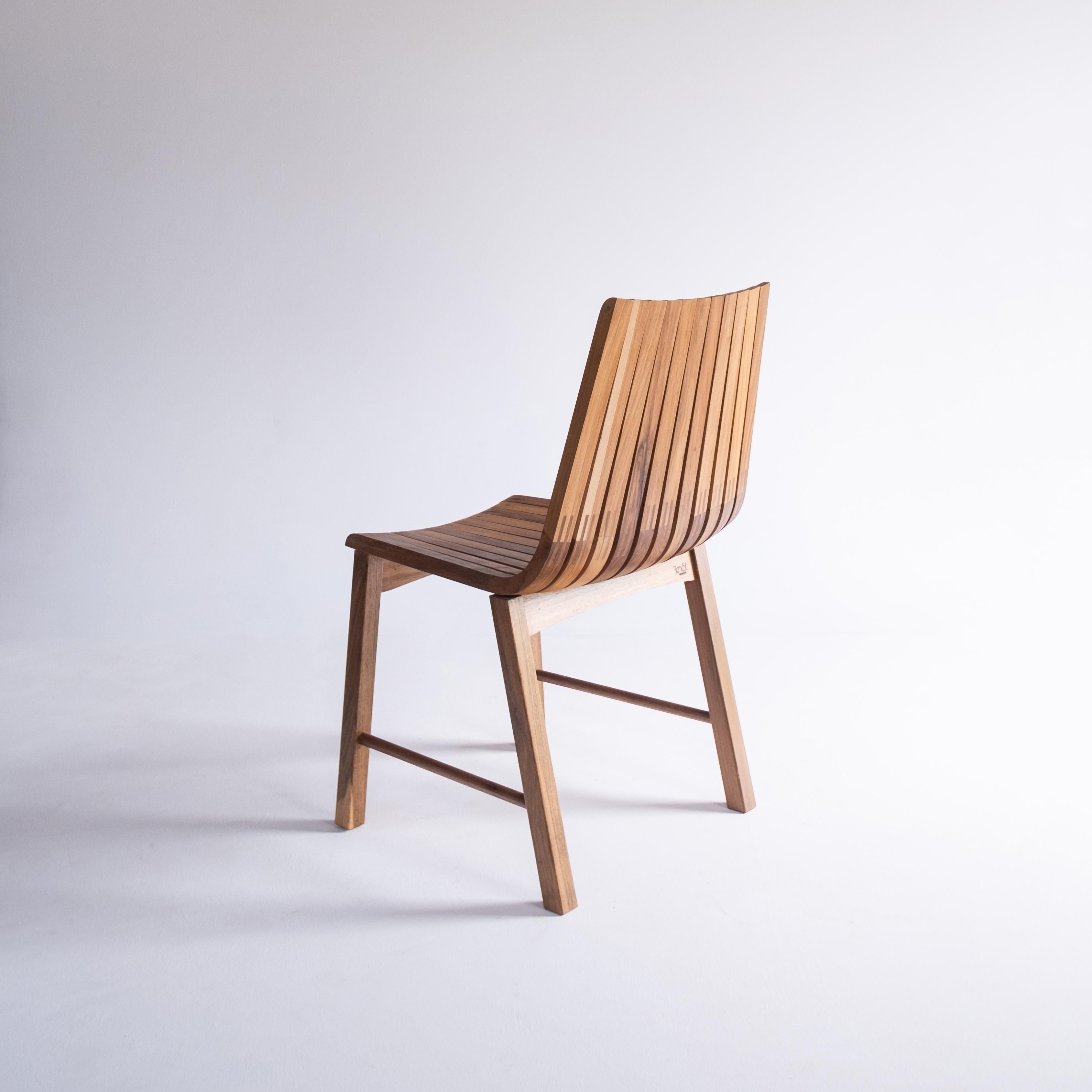 Contemporary 'Caverna' contemporary wooden dining chair by Brazilian Studio Knót Artesanal For Sale
