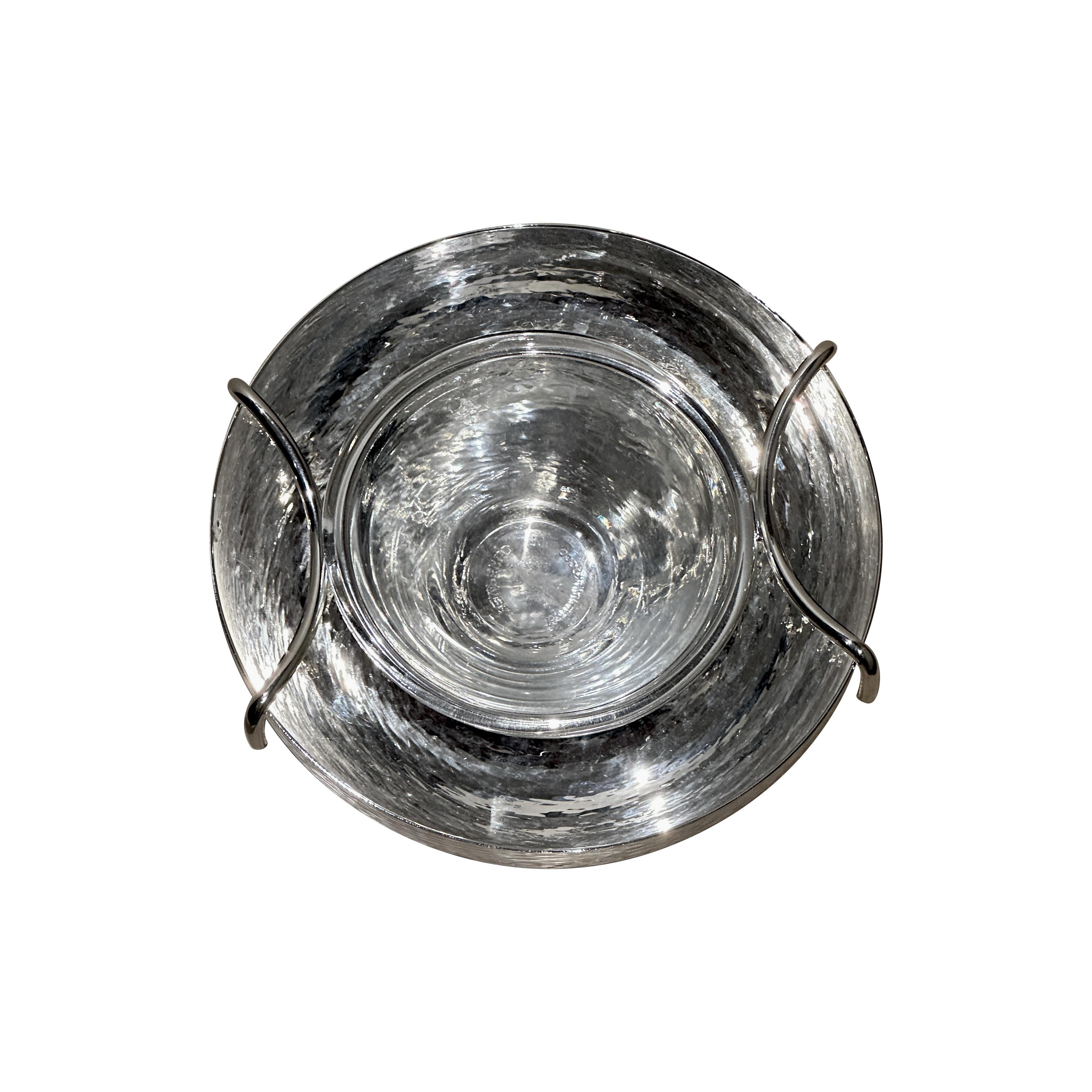 Cuenco para caviar, plateado - vaso de cristal Siglo XXI y contemporáneo en venta