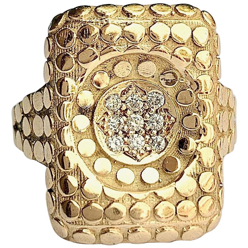 "Caviar Crater" Tablet Ring in 18 Karat Yellow Gold with Diamonds For Sale