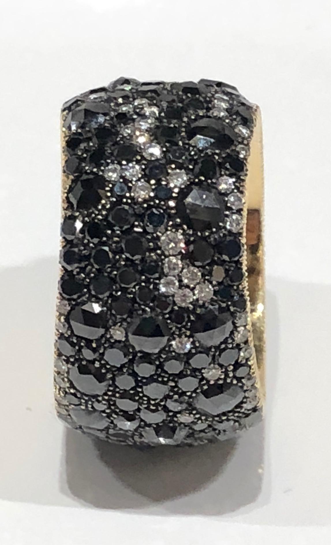 Caviar-Diamantring in Band gefasst, von Martyn Lawrence Bullard (Moderne) im Angebot