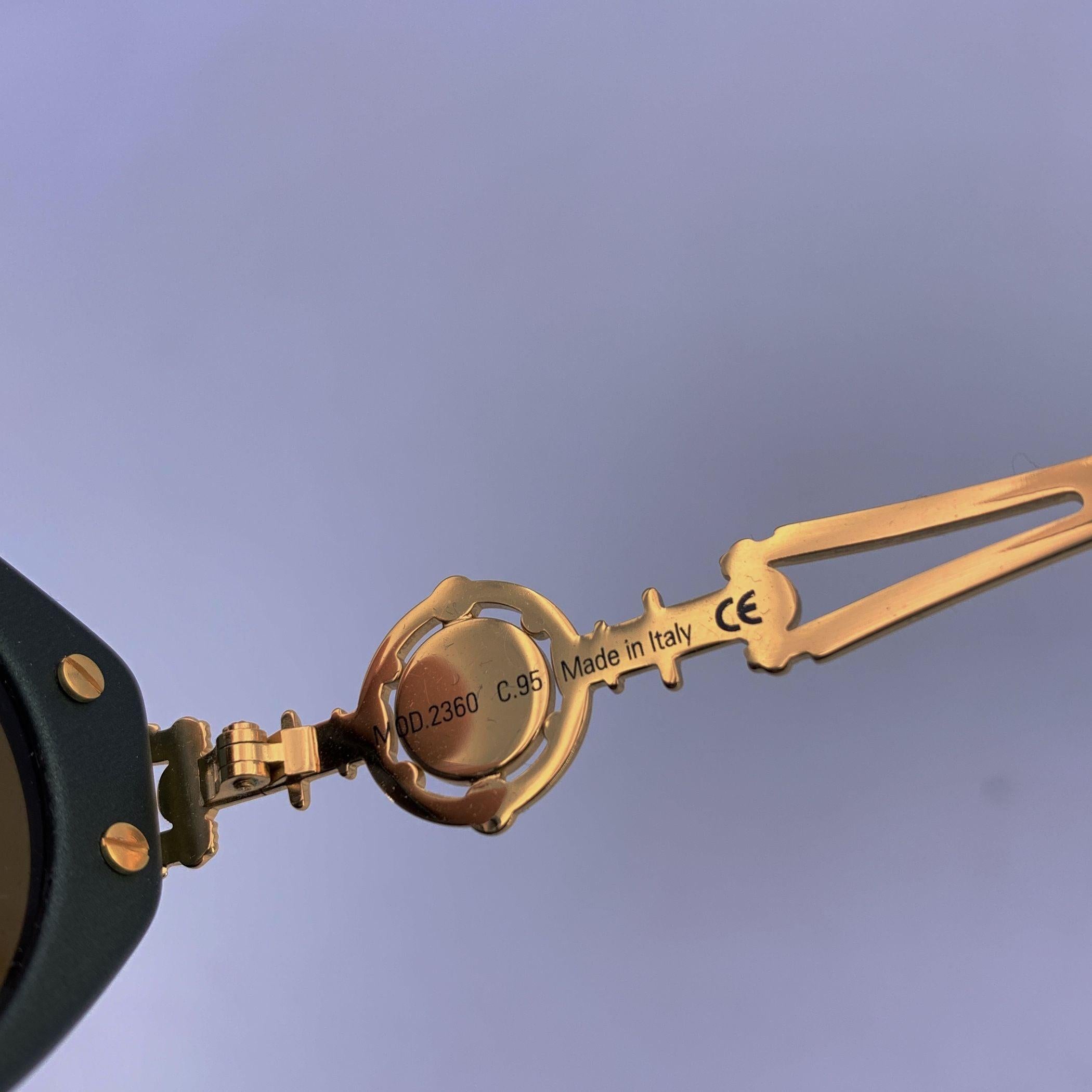 Lunettes de soleil vintage Caviar Oval Mod. 2360 C.C. 53/18 135mm en vente 2