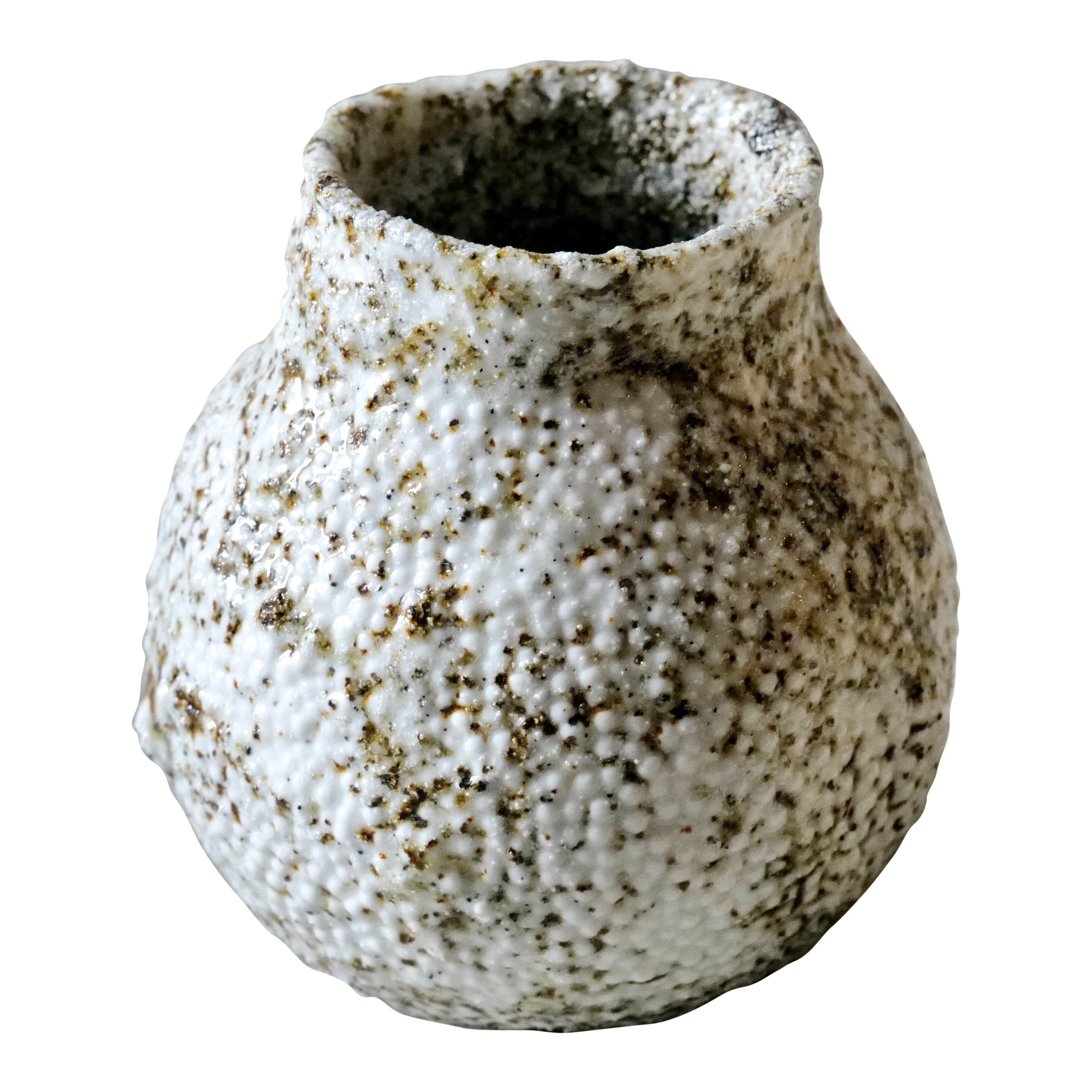 Caviar Porcelain Small Vase Transparent Glaze with Local Sand For Sale