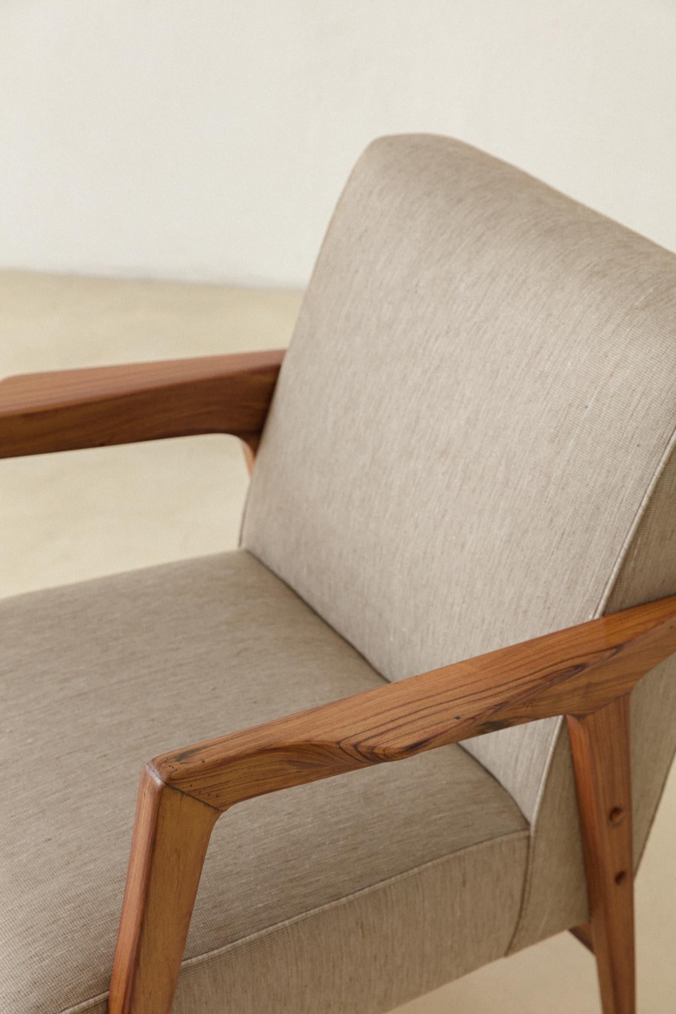 Pair of Armchairs from Hotel Nacional in Brasilia, c. 1960, Midcentury Brazilian For Sale 4