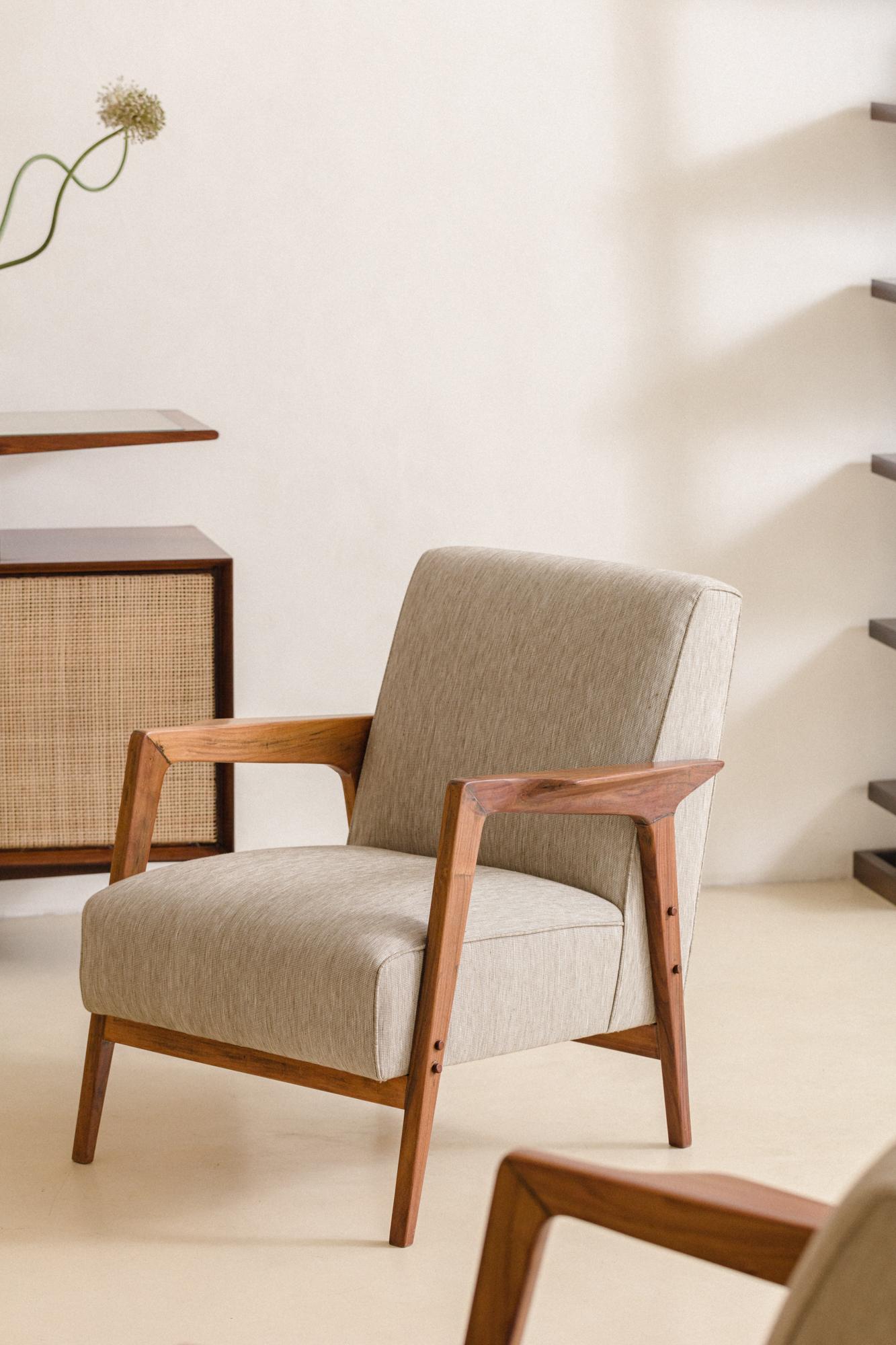 Pair of Armchairs from Hotel Nacional in Brasilia, c. 1960, Midcentury Brazilian For Sale 7