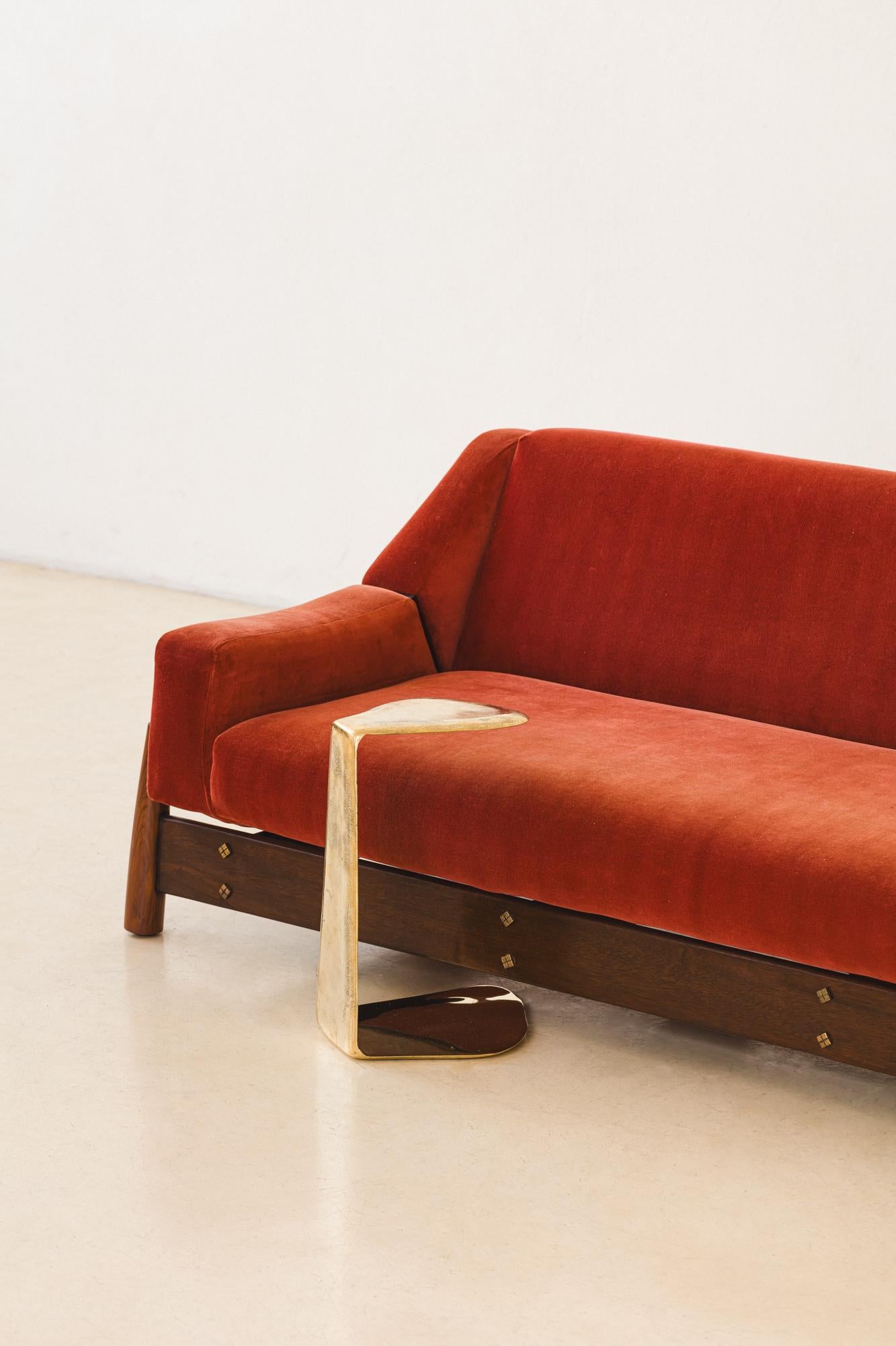 Mesa auxiliar Cavo de Lucas Recchia, 2025 en venta 8