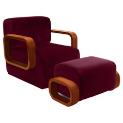 Cayenne Lounge Chair, Cranberry Velvet/High Gloss Varnish Brown Solid Oak