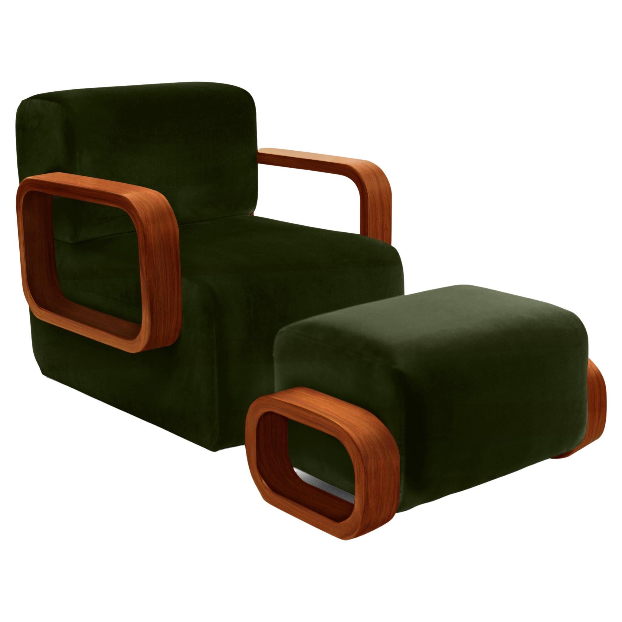 Cayenne Lounge Chair, Evergreen Velvet/High Gloss Varnish Brown Solid Oak