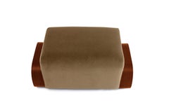 Cayenne Ottoman, Taupe Velvet / High Gloss Varnish Brown Solid Oak