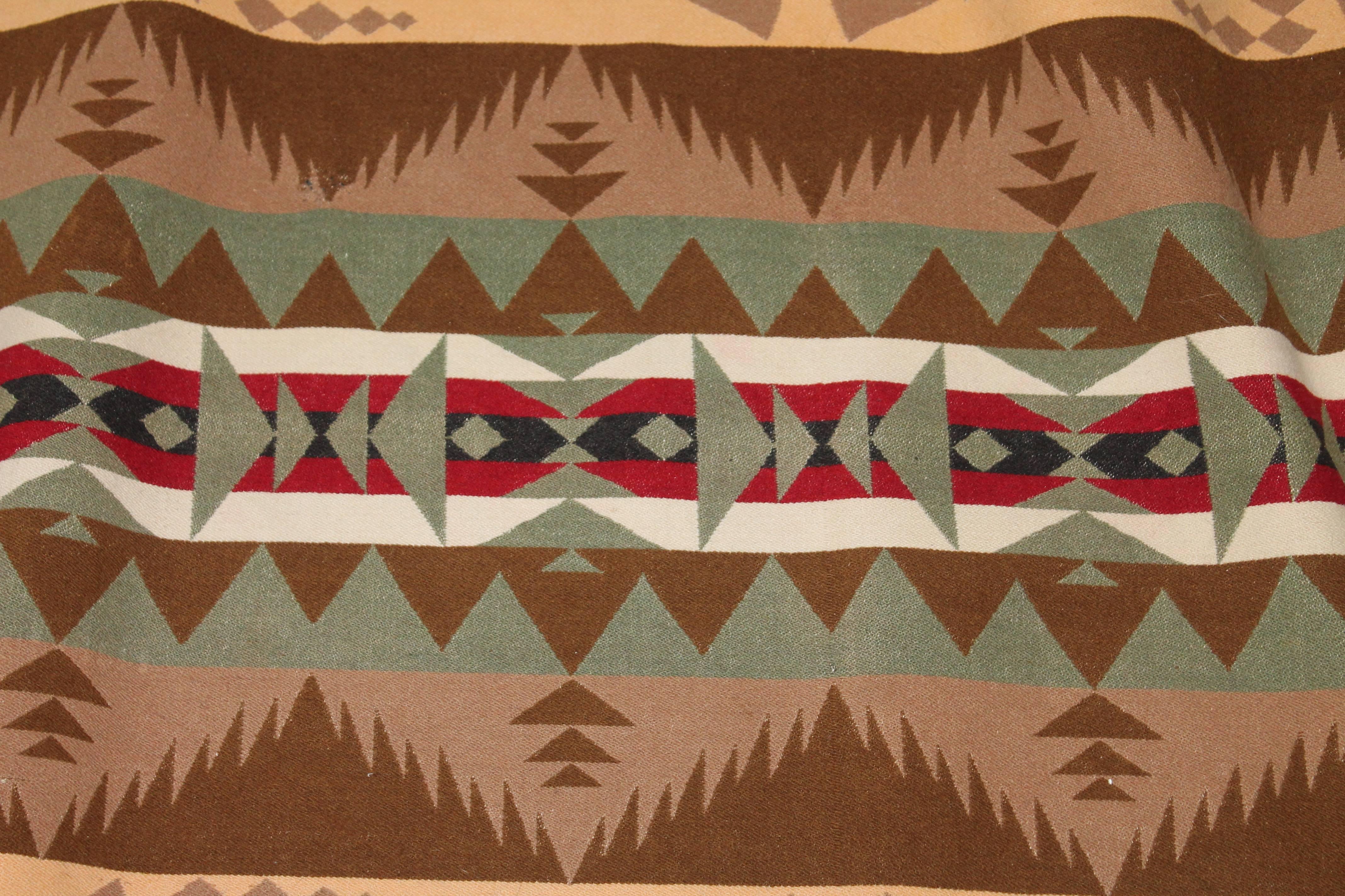 Machine-Made Cayuse Tee Pee Pendleton Indian Blanket