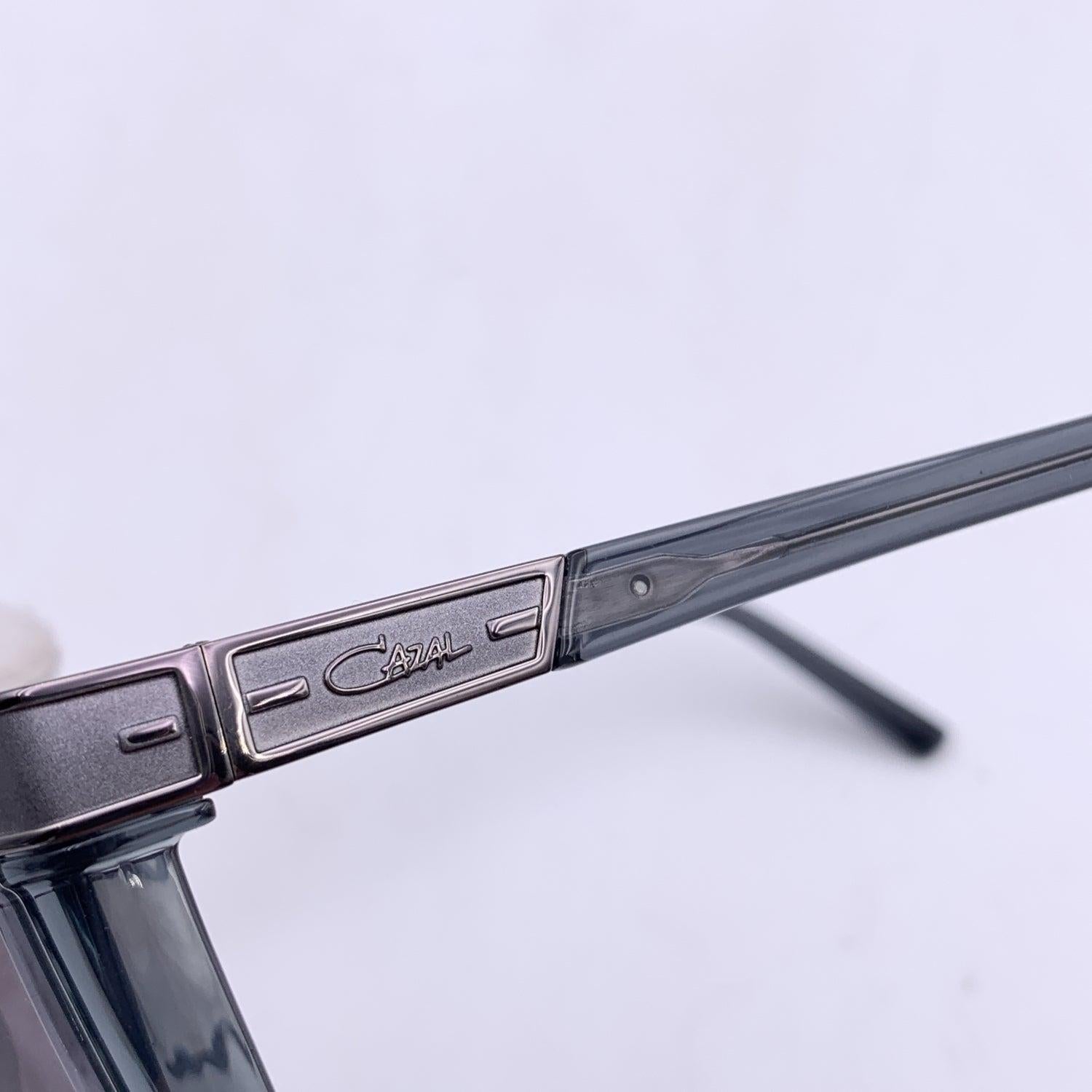 Femenino o masculino Gafas de sol Cazal Vintage Gris Escudo Mod. 673 003 61/12 150 mm en venta