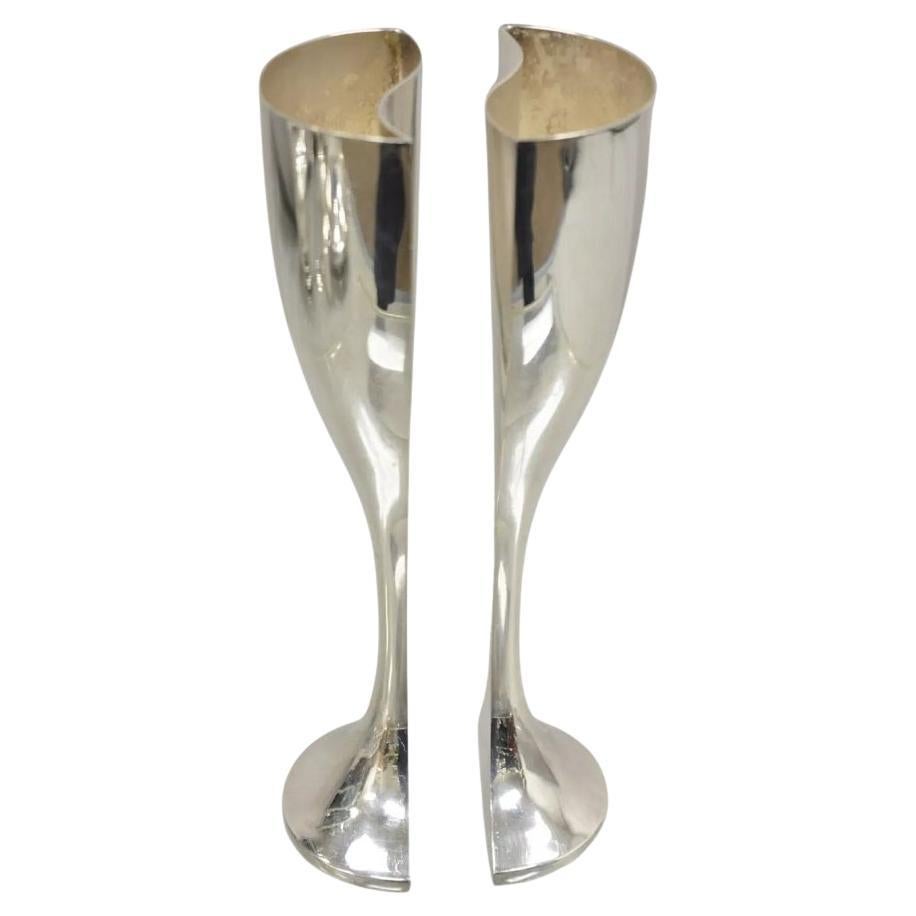 Versilberter Hochzeitskelch von Cazenovia im Ausland, geteilte Champagnerflöten beim Tanzen im Angebot