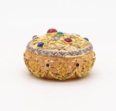 Cazzaniga 1950 Roma Vintage Gem Set Pill Box 18Kt Gold With 1.64 Ct in Gemstones