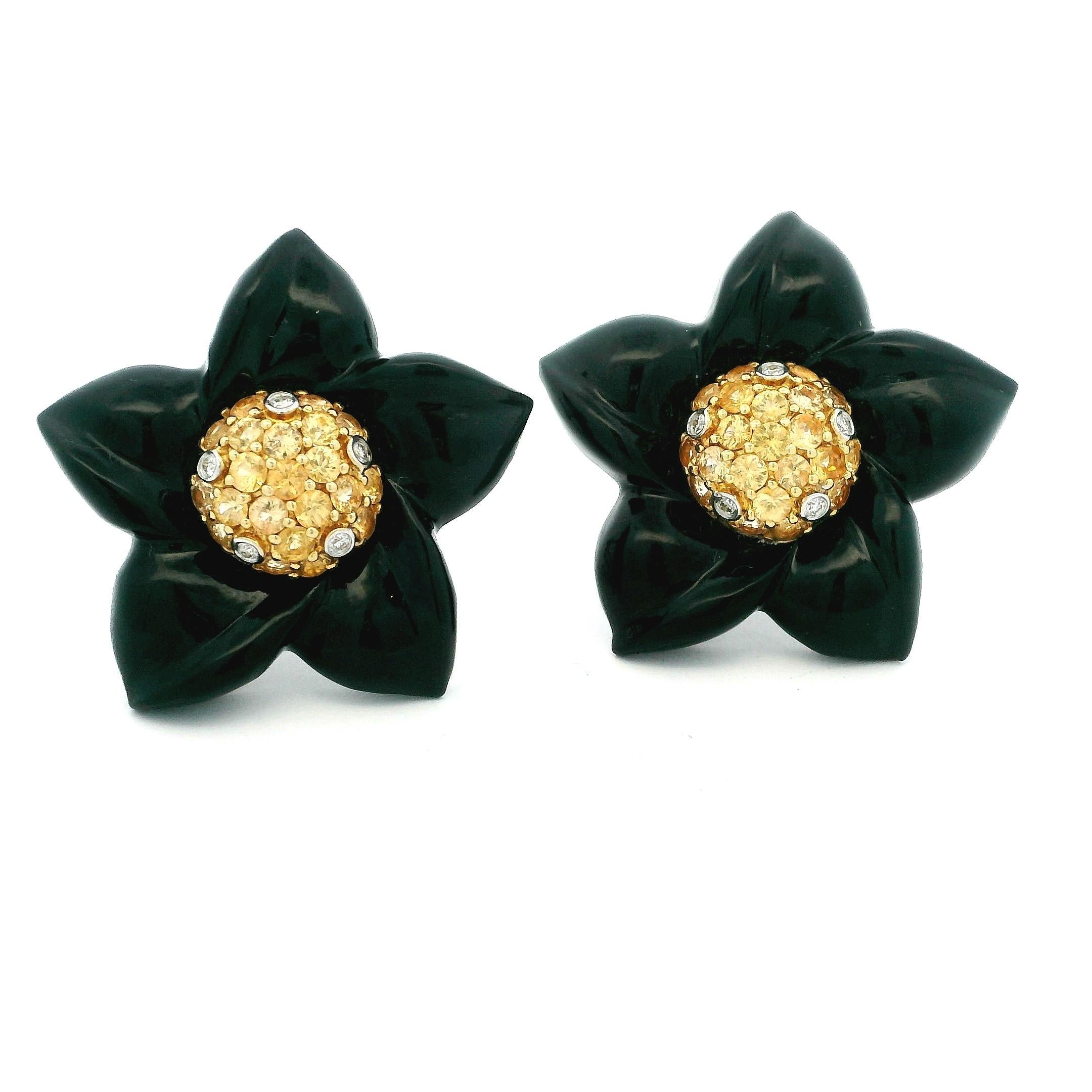 Boucles d'oreilles italiennes Cazzaniga en onyx sculpté, saphir jaune et diamant, à motif floral en vente 12