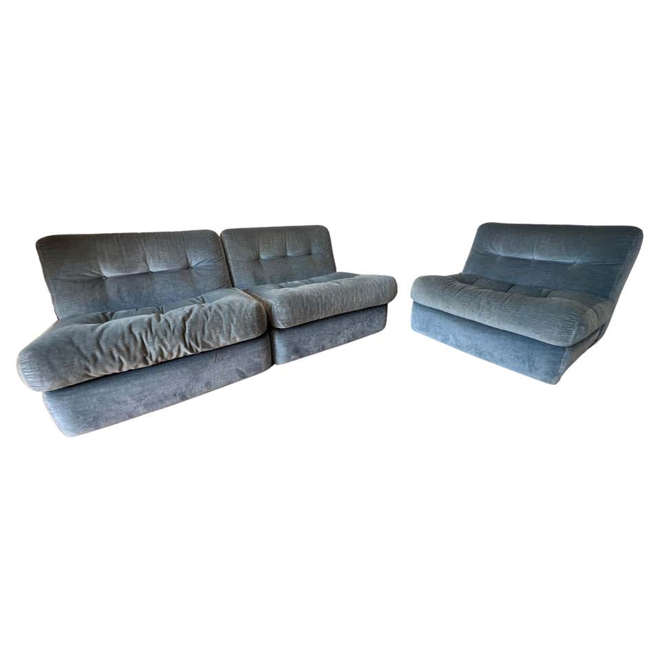 Cassina 932 Armchair by Mario Bellini at 1stDibs | bellini rocking chair