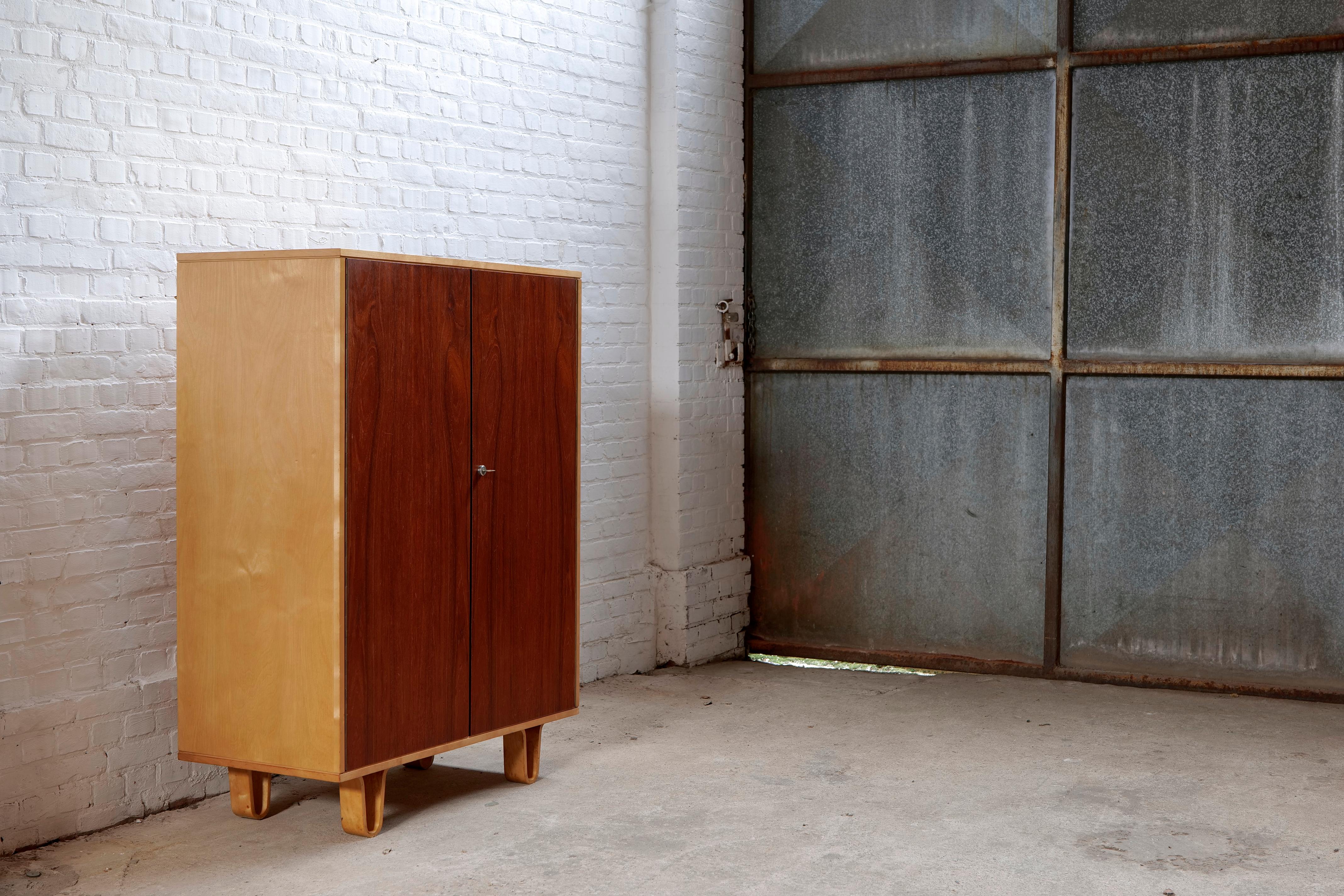 Meuble CB06 de Cees Braakman pour Pastoe, 1952 en vente 13