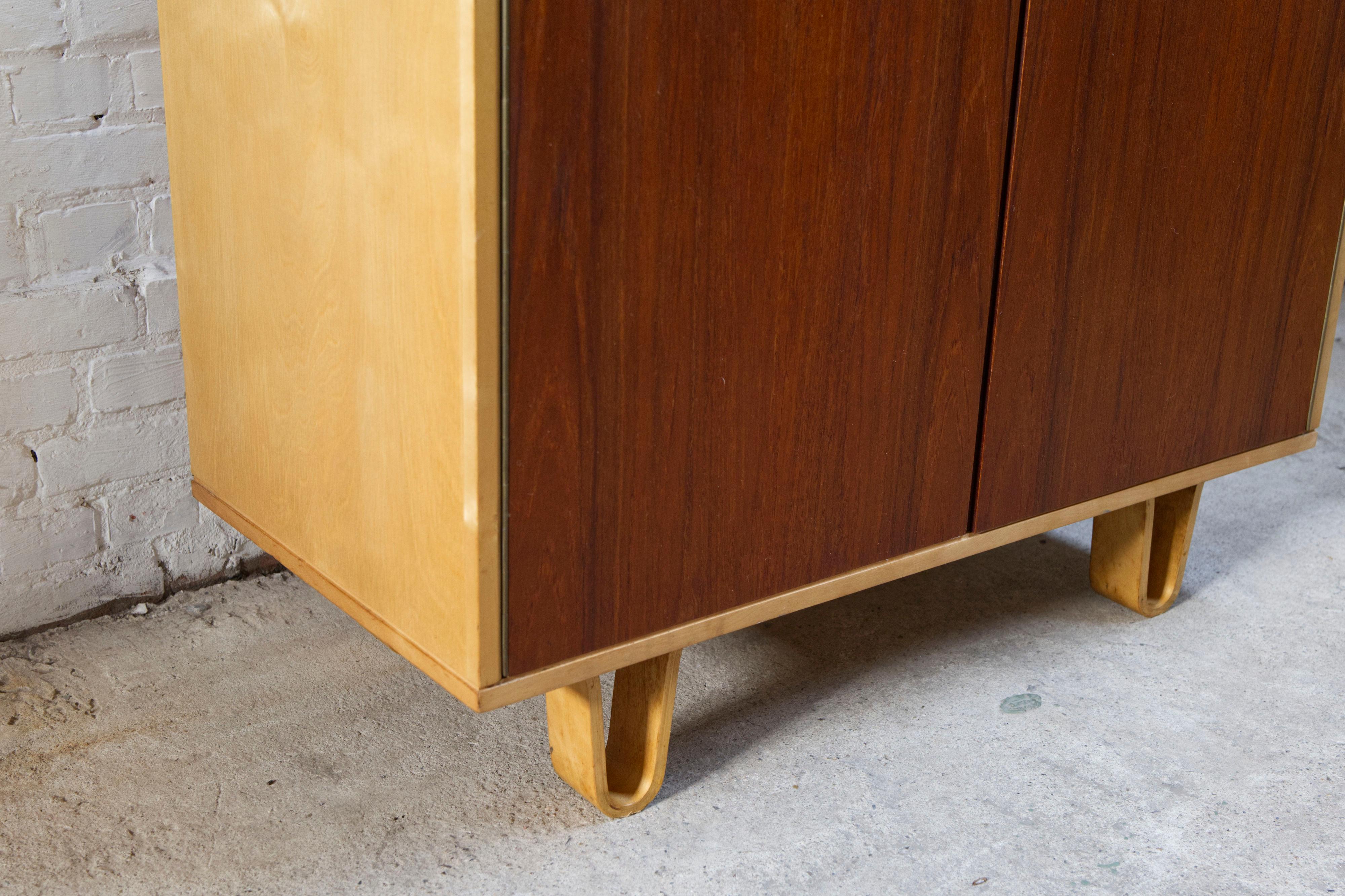 CB06 Cabinet by Cees Braakman for Pastoe, 1952 In Good Condition For Sale In Balen, BE